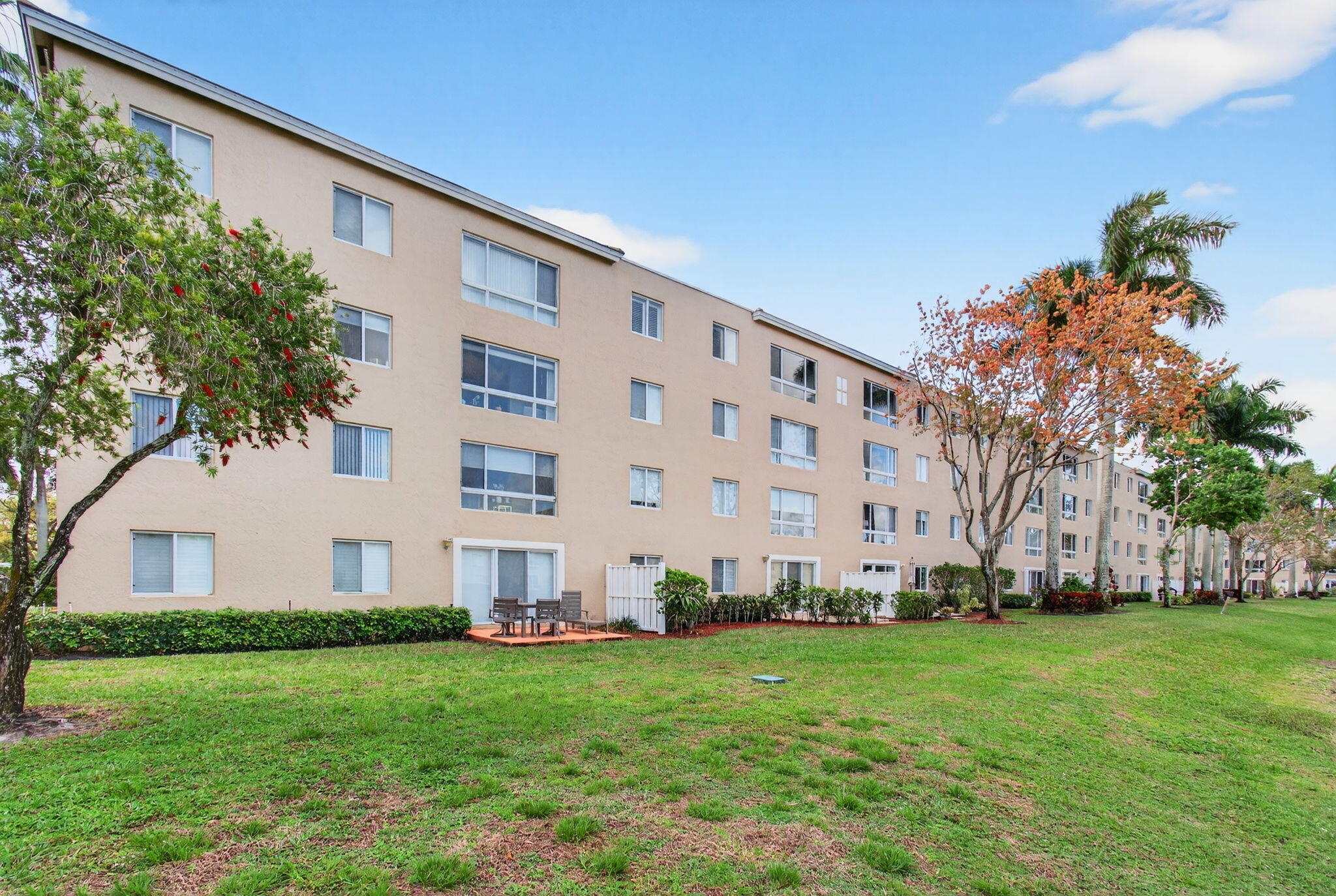 Coral Lakes - Residential