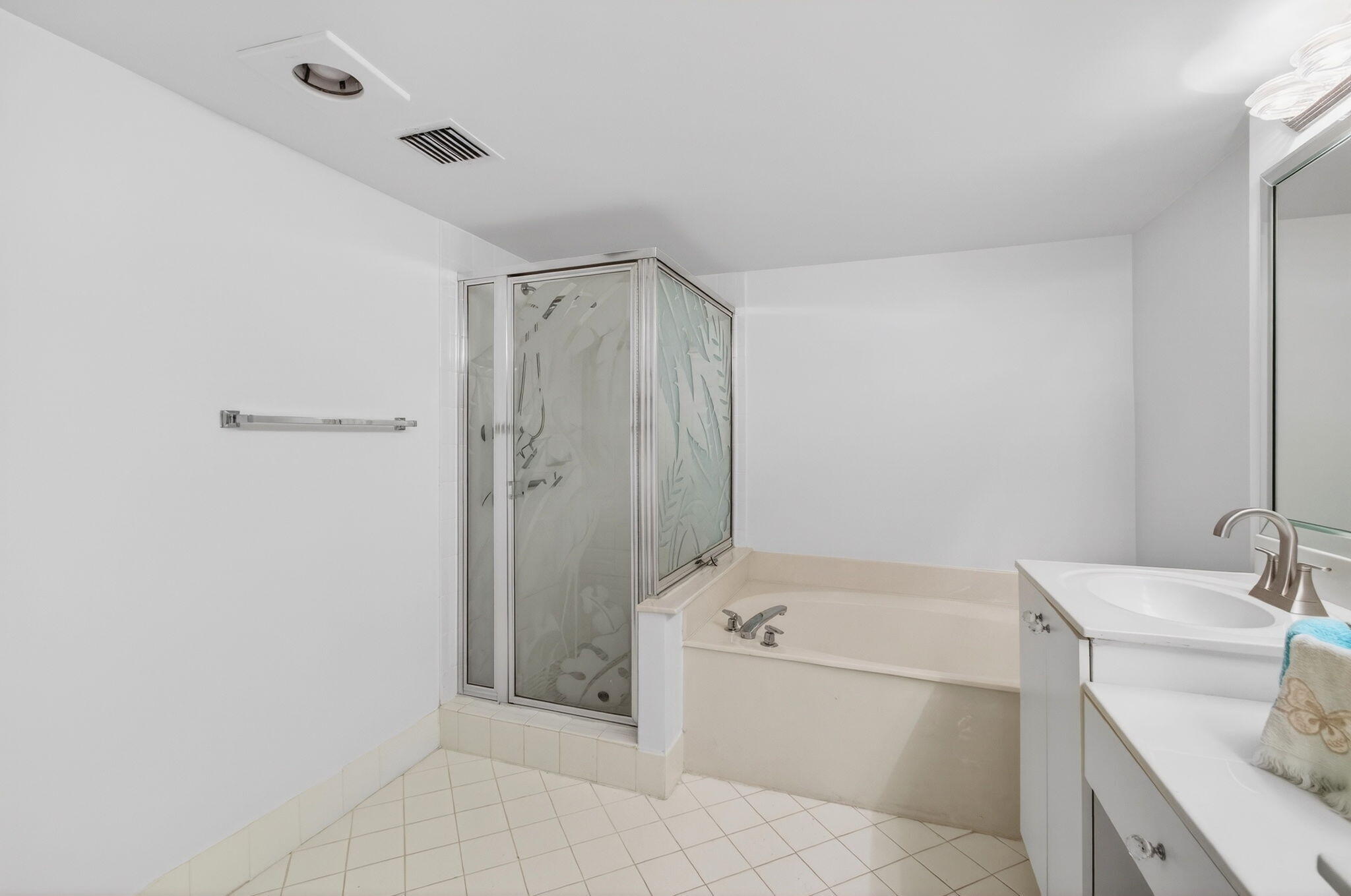 Coral Lakes - Residential