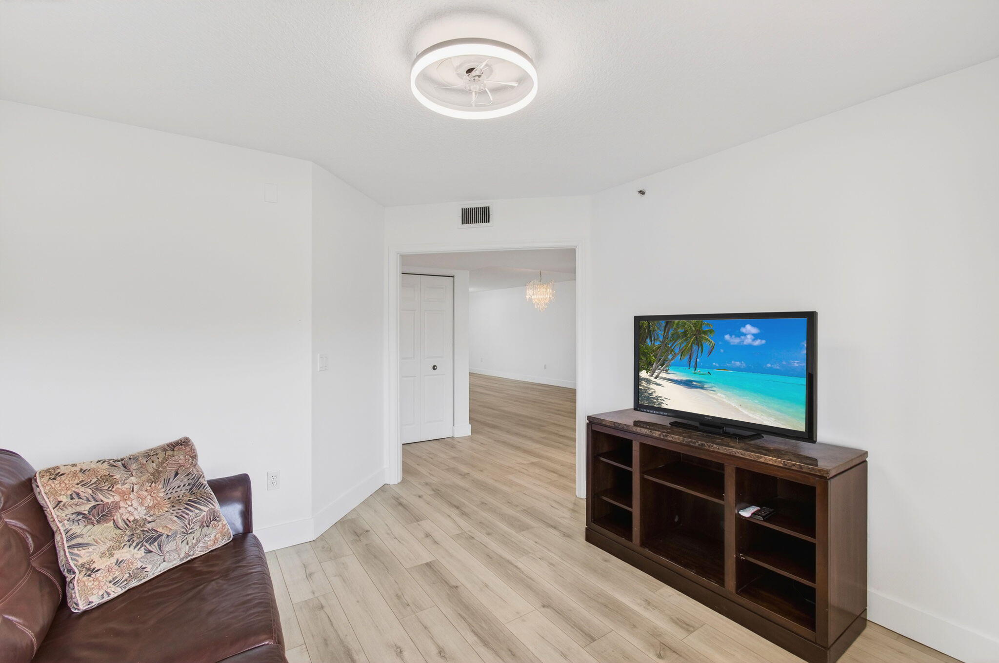 Coral Lakes - Residential