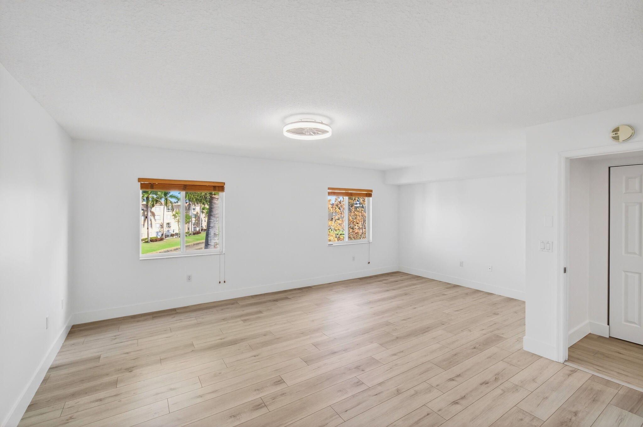 Coral Lakes - Residential