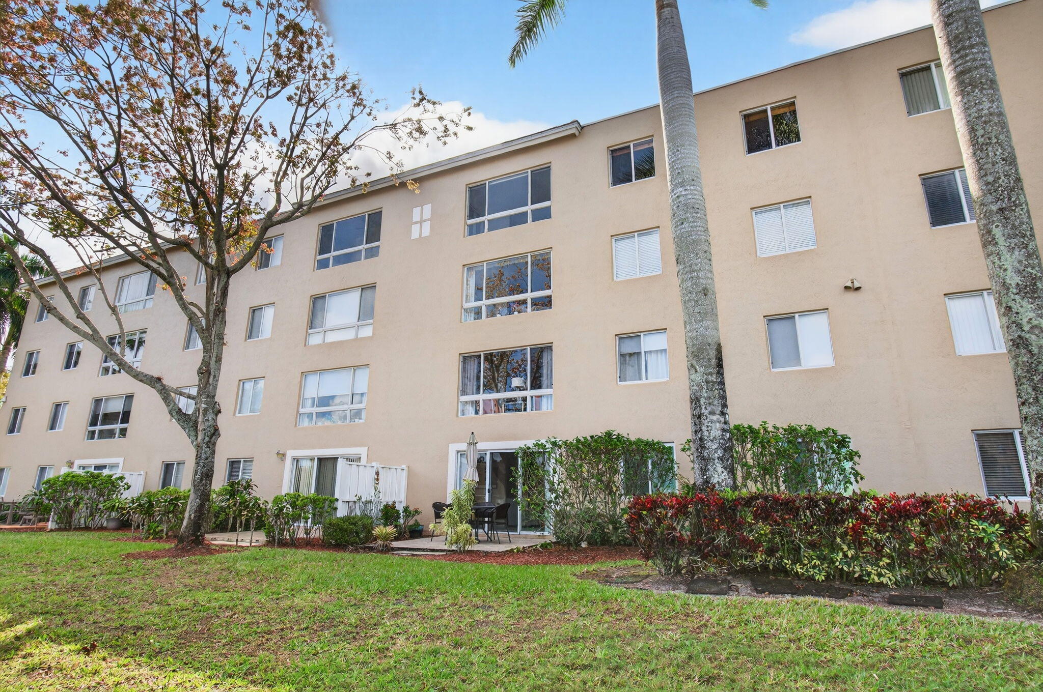 Coral Lakes - Residential