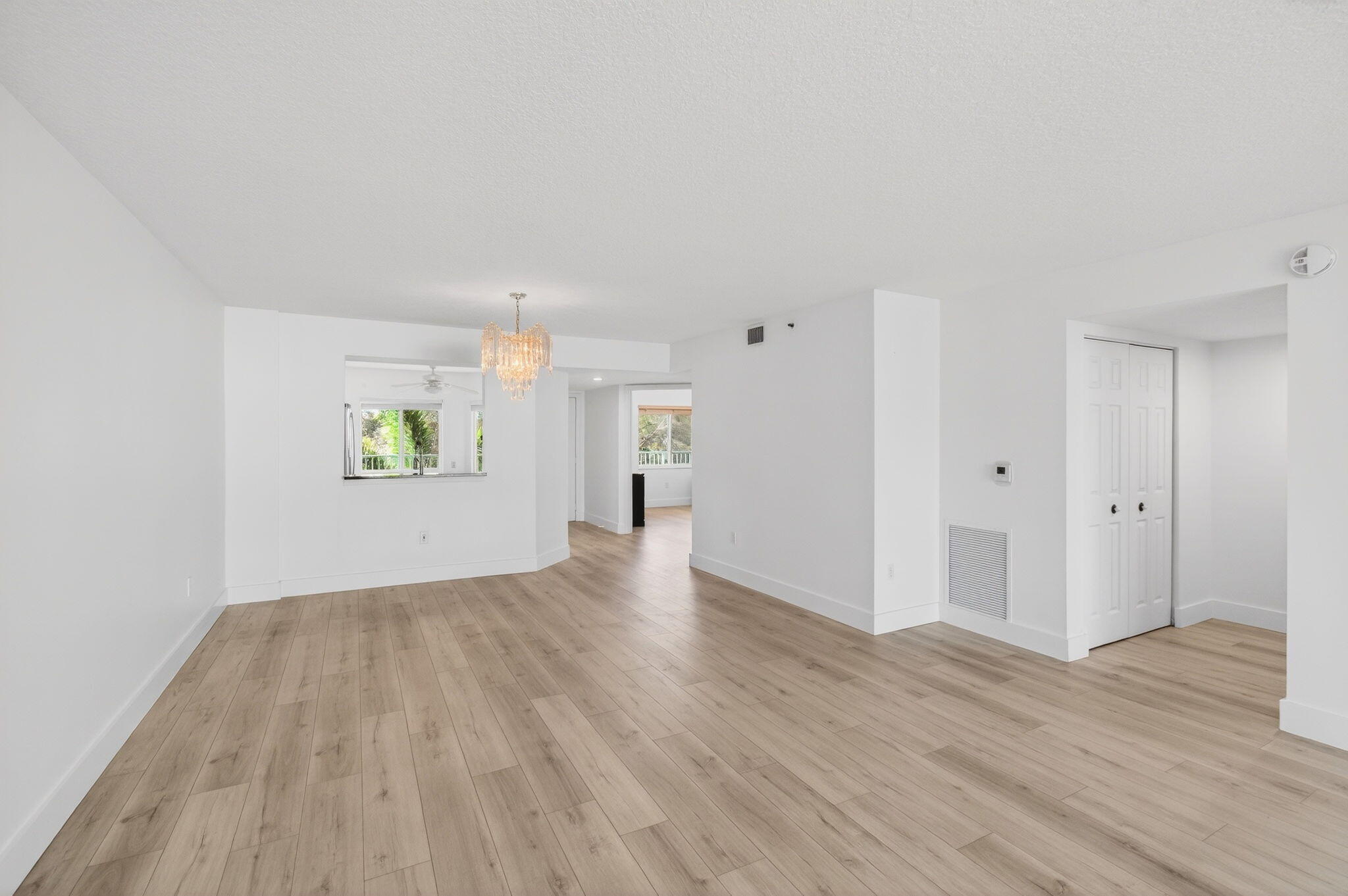 Coral Lakes - Residential