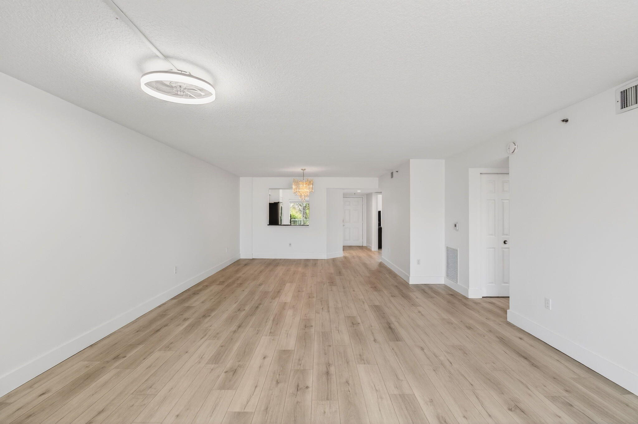 Coral Lakes - Residential