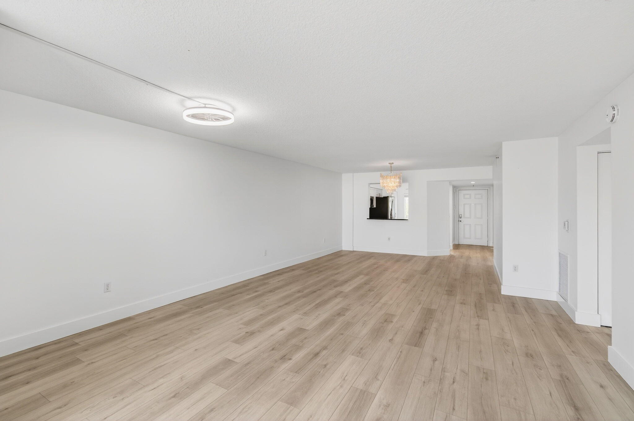 Coral Lakes - Residential