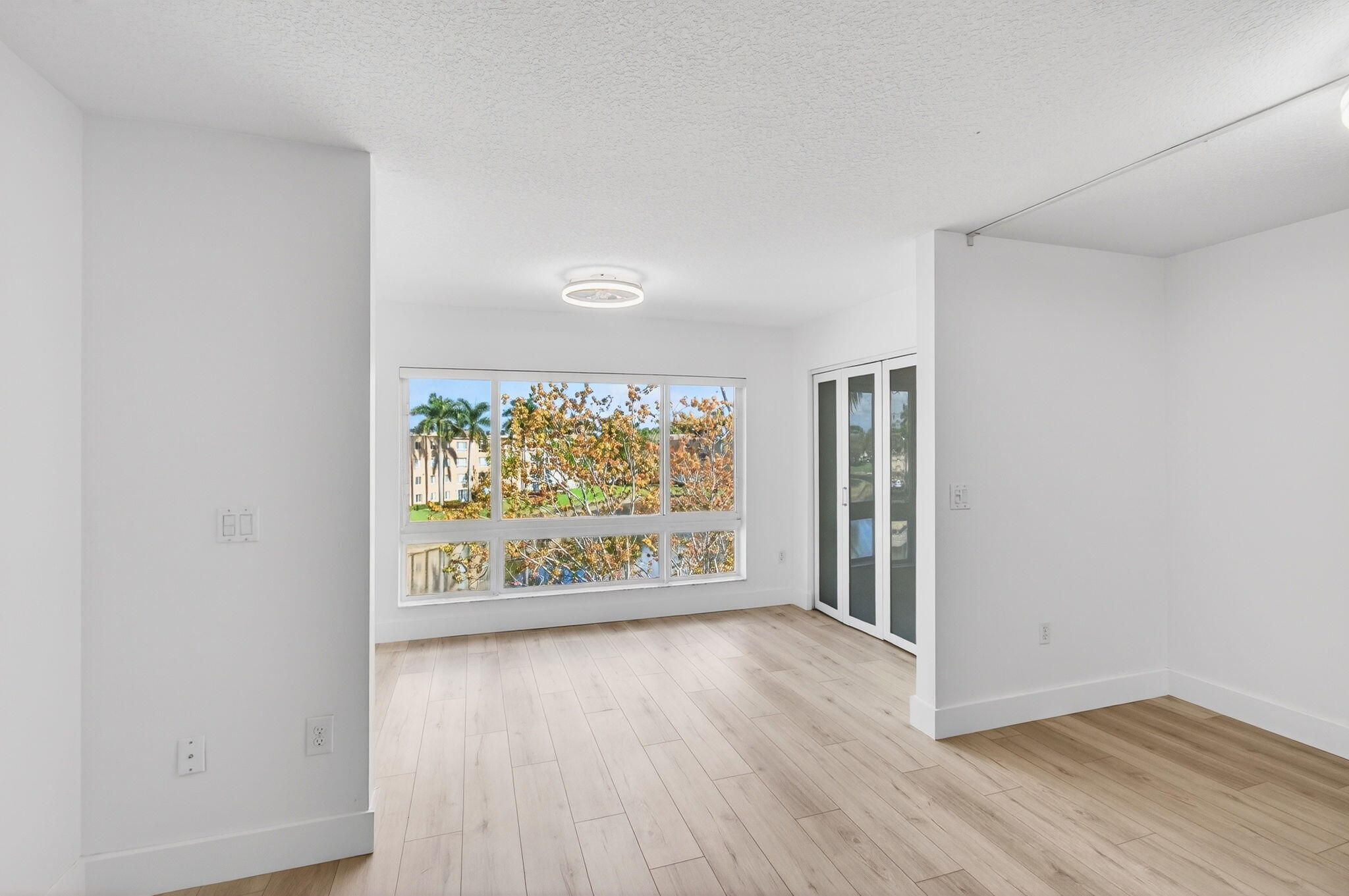 Coral Lakes - Residential