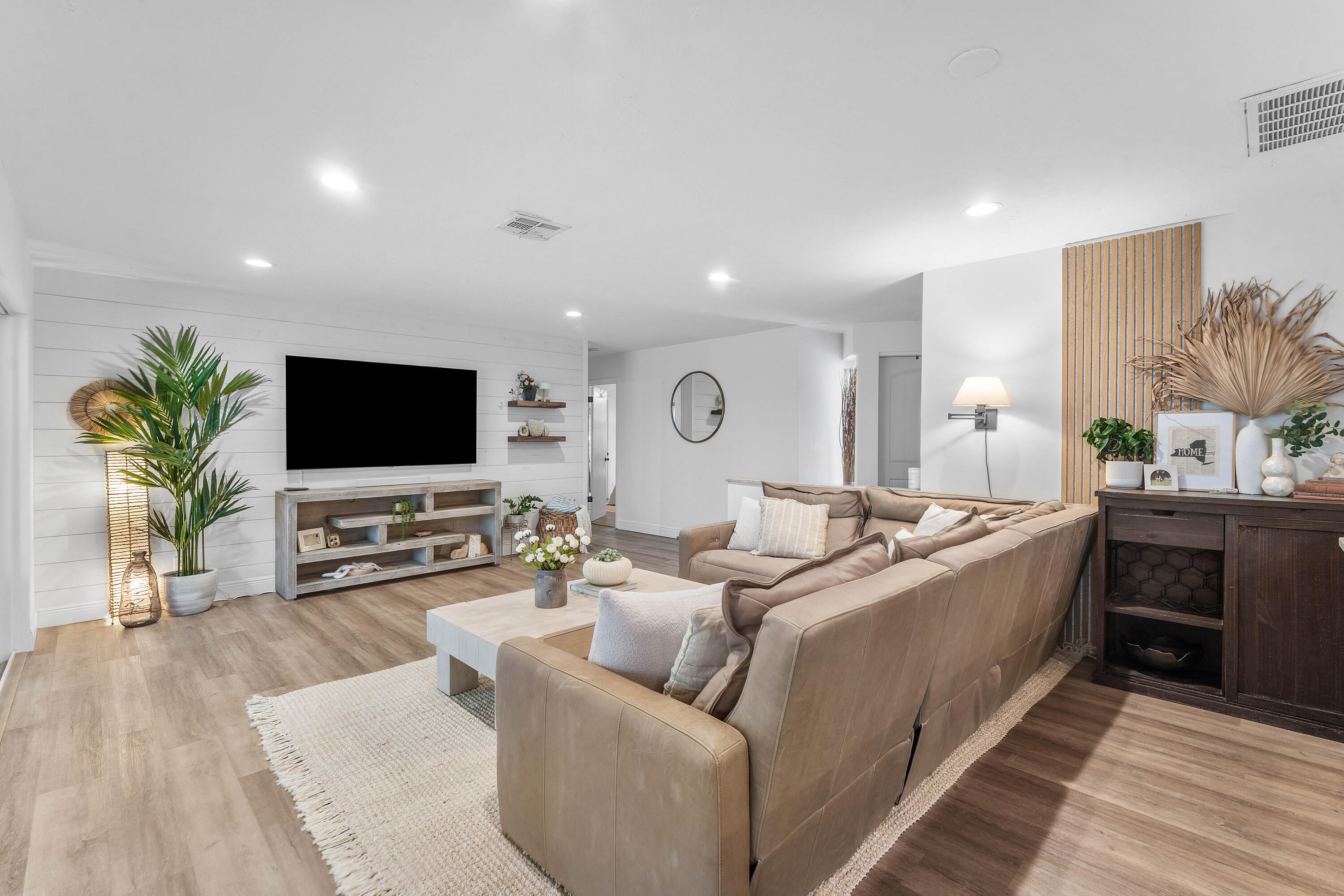 317 DALY Road