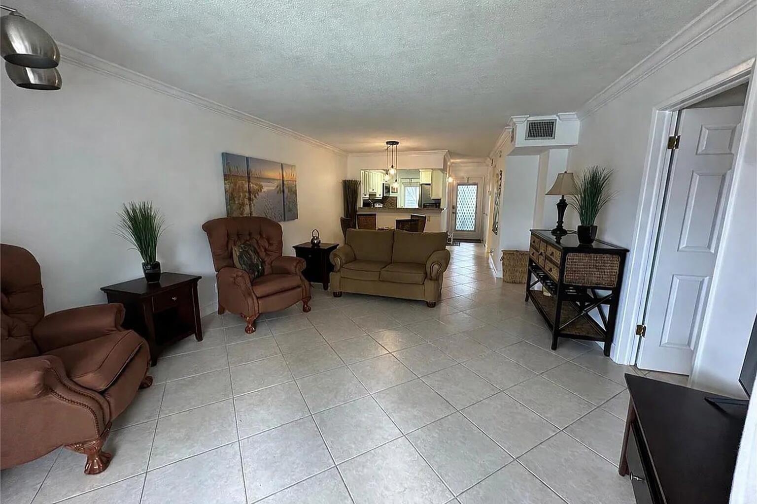 DEERFIELD BEACH GARDENS CONDO - Residential