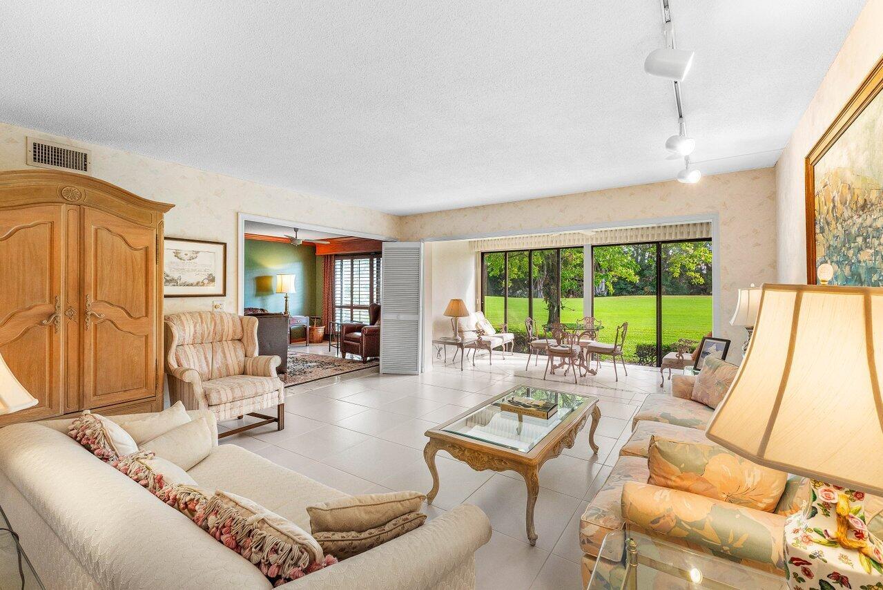 11290 Quail Covey Road Green Heron N