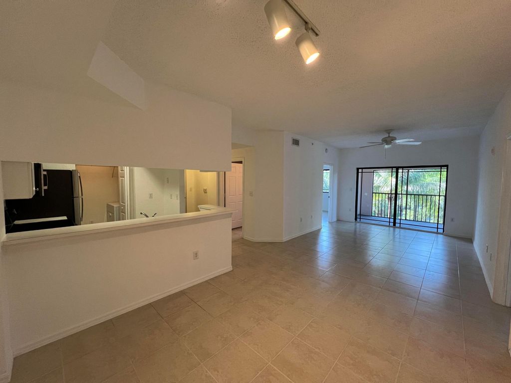 Photo of 2812 Grande Parkway #301, Palm Beach Gardens, FL 33410 (MLS # R10982303)