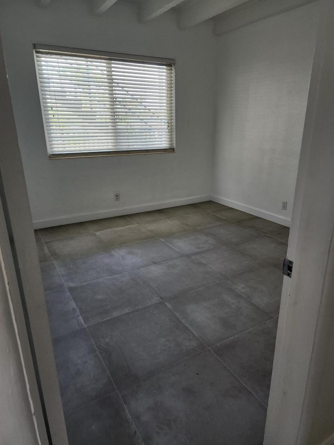 PALM BEACH SHORES - Residential Lease