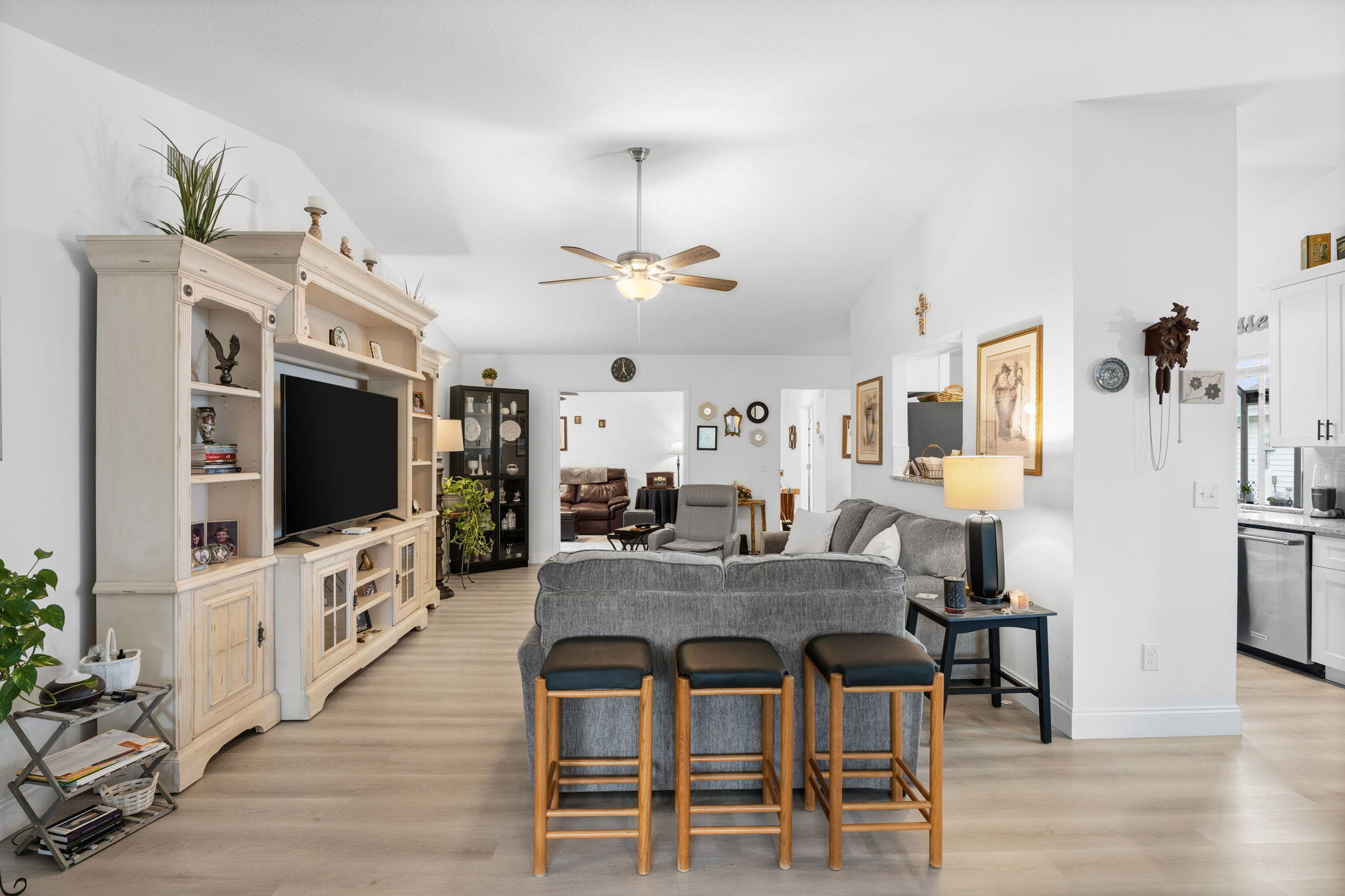 DUCKWOOD - Residential