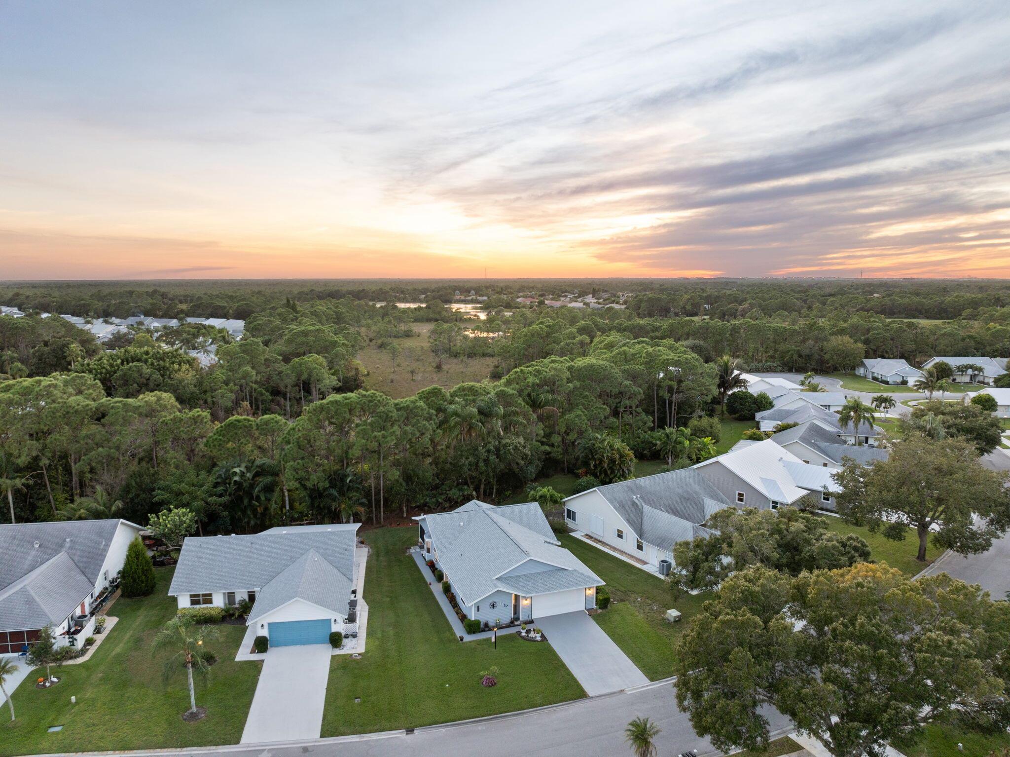 DUCKWOOD - Residential