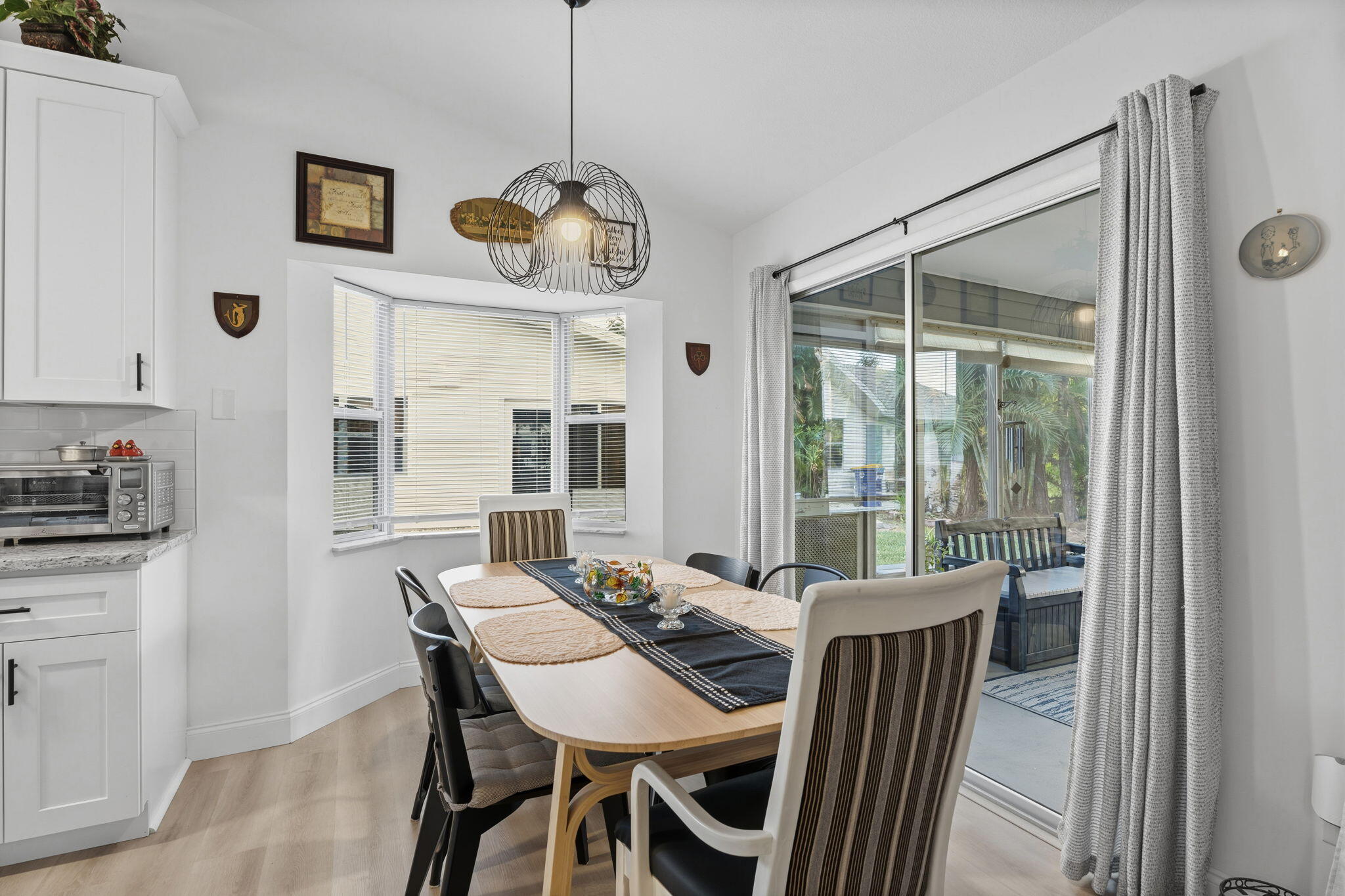 DUCKWOOD - Residential