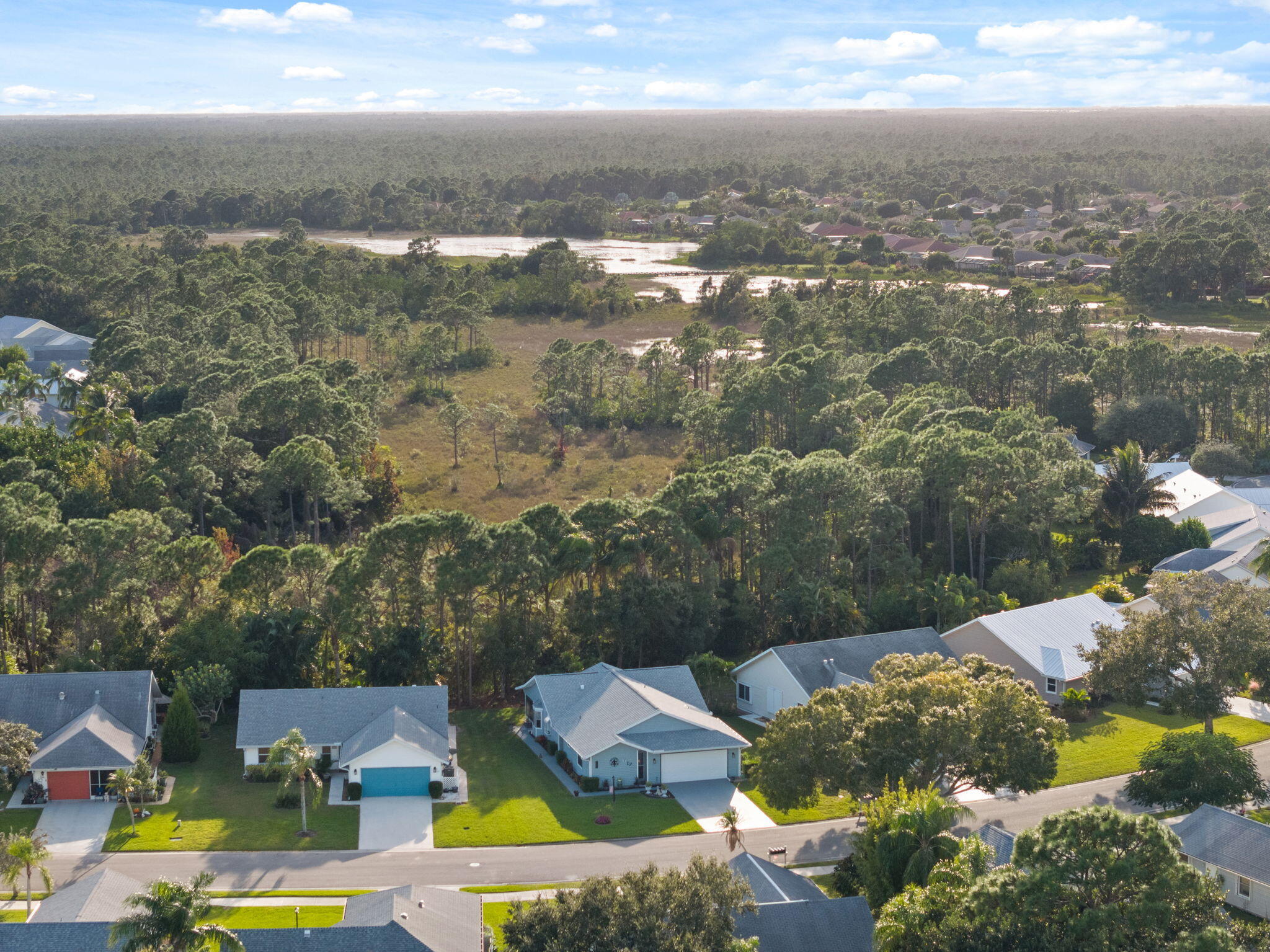 DUCKWOOD - Residential