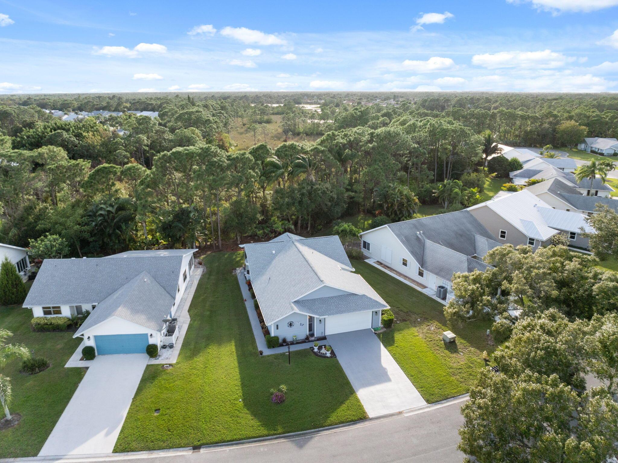 DUCKWOOD - Residential