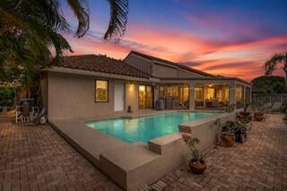 Properties 2156 AMESBURY Circle