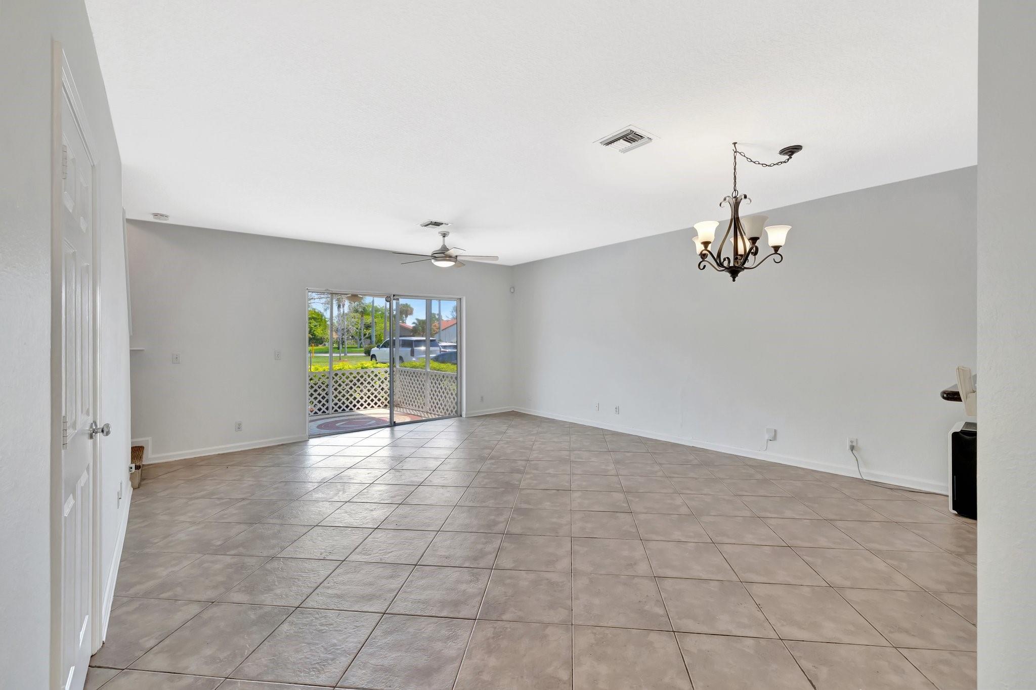 10880 Sea Hibiscus Ln