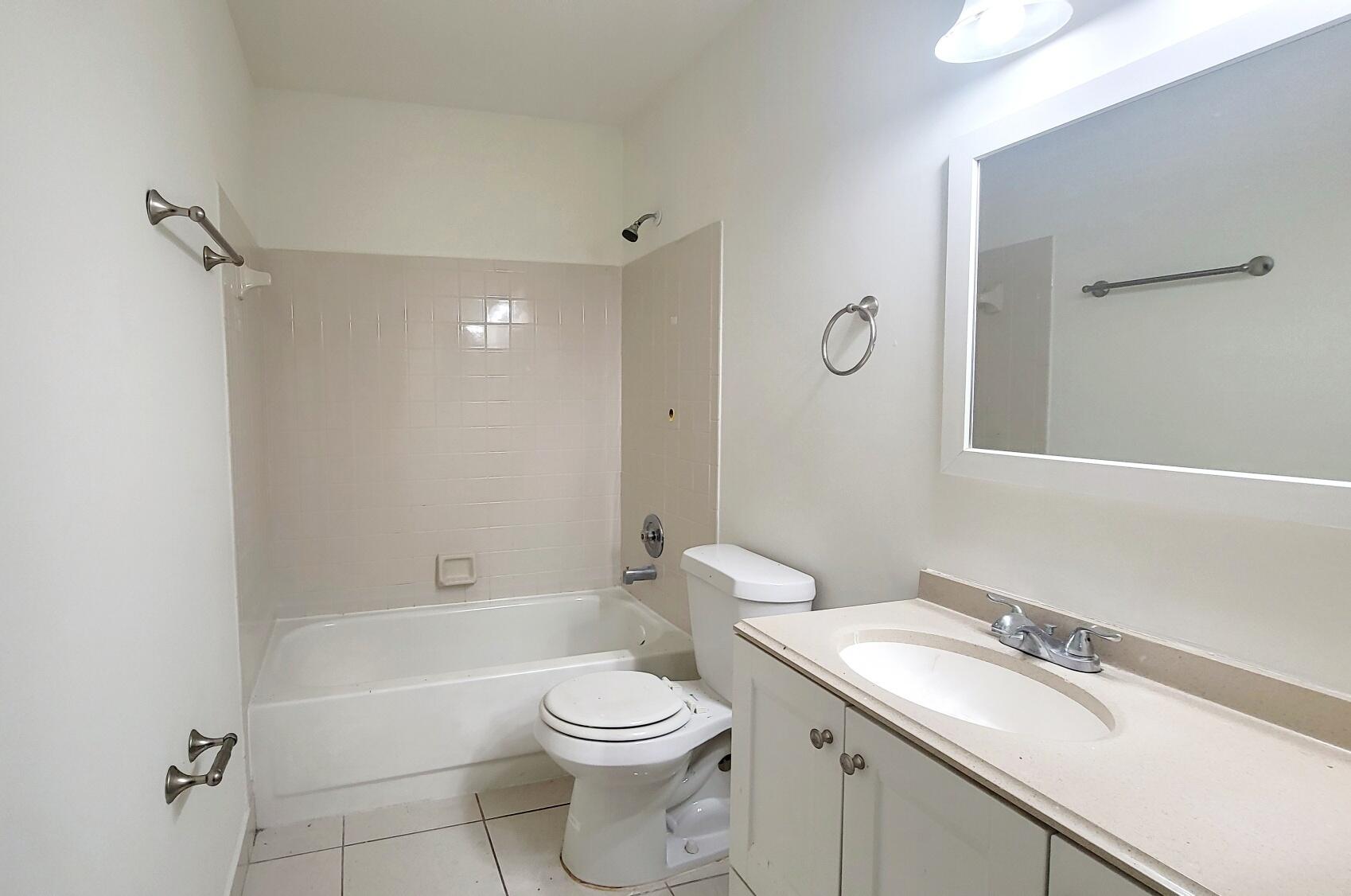 WOODSCAPE TOWNHOMES - Residential Lease