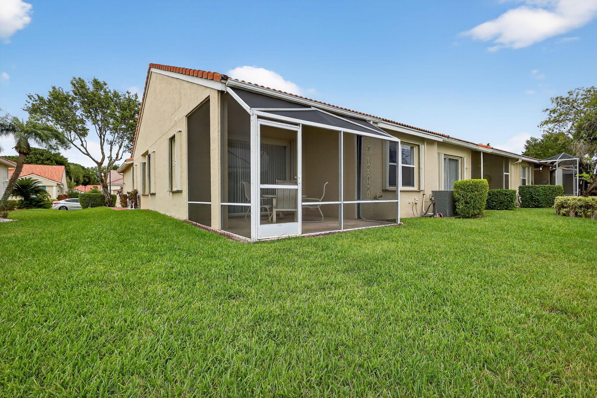 6180 Heliconia Road