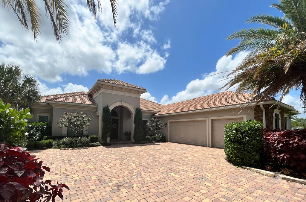 Photo of 3186 SW Goldenglow Drive, Palm City, FL 34990 (MLS # R10797450)