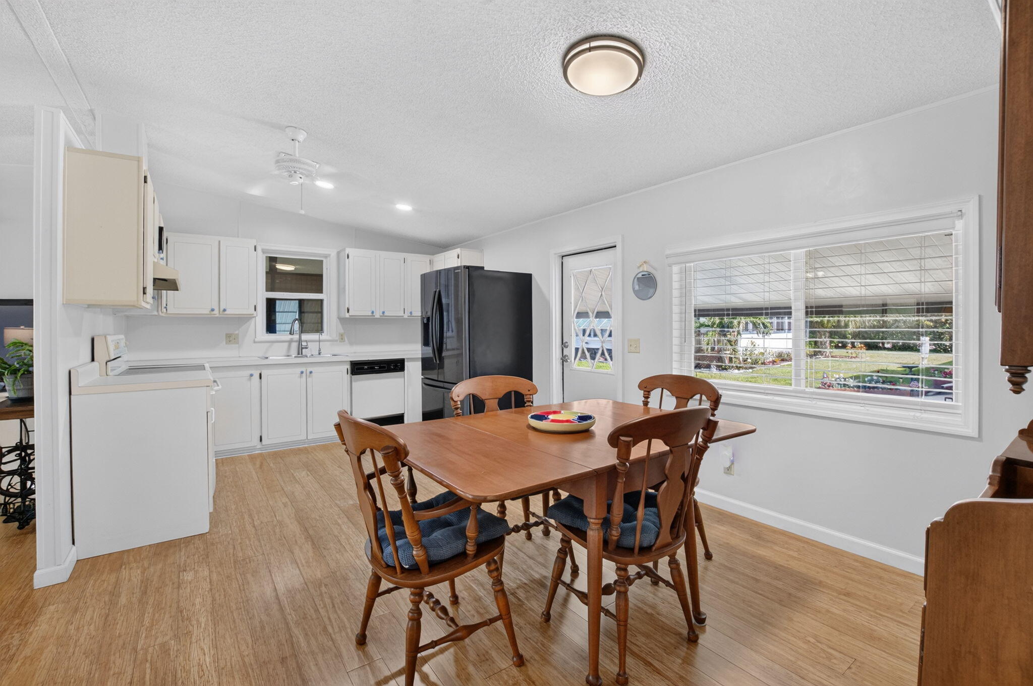 51004 Galina Bay, Boynton Beach, FL, 33436/$165,000 4 51004 Galina Bay