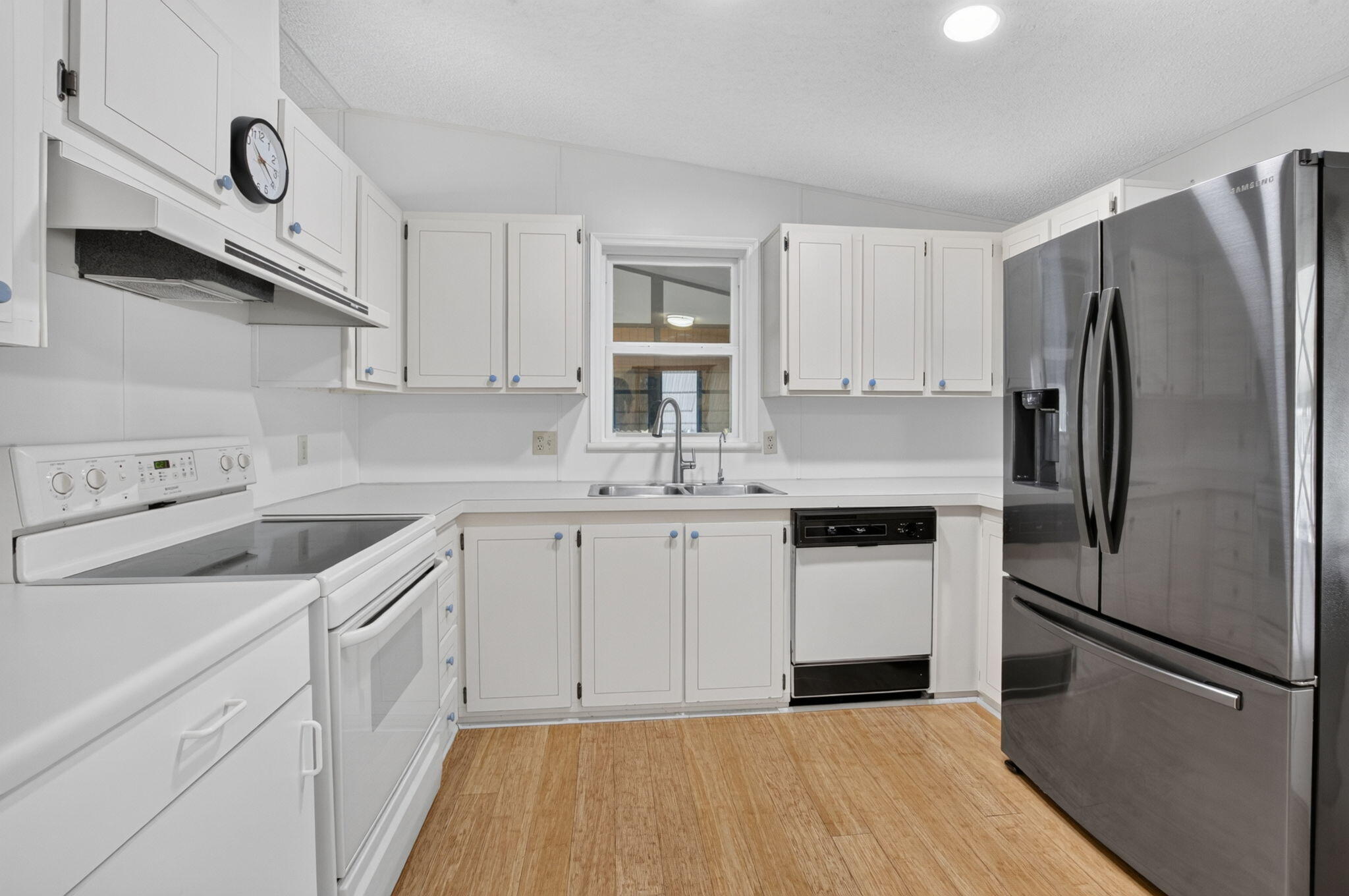 51004 Galina Bay, Boynton Beach, FL, 33436/$165,000 3 51004 Galina Bay