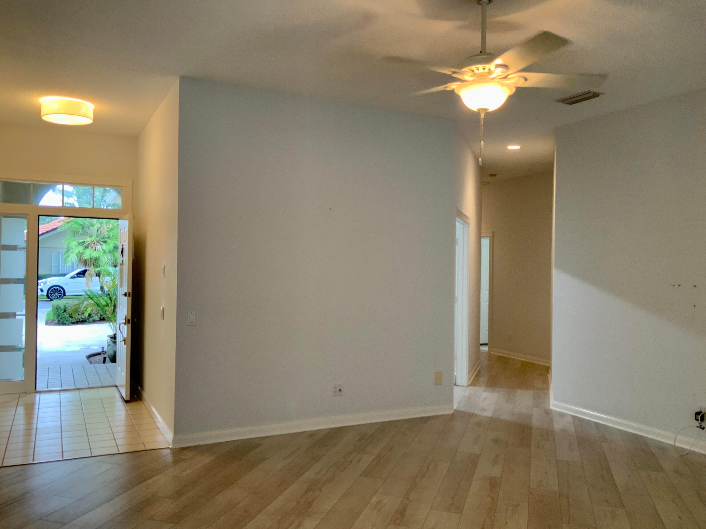 OAKS OAKS EAST 1 - Residential