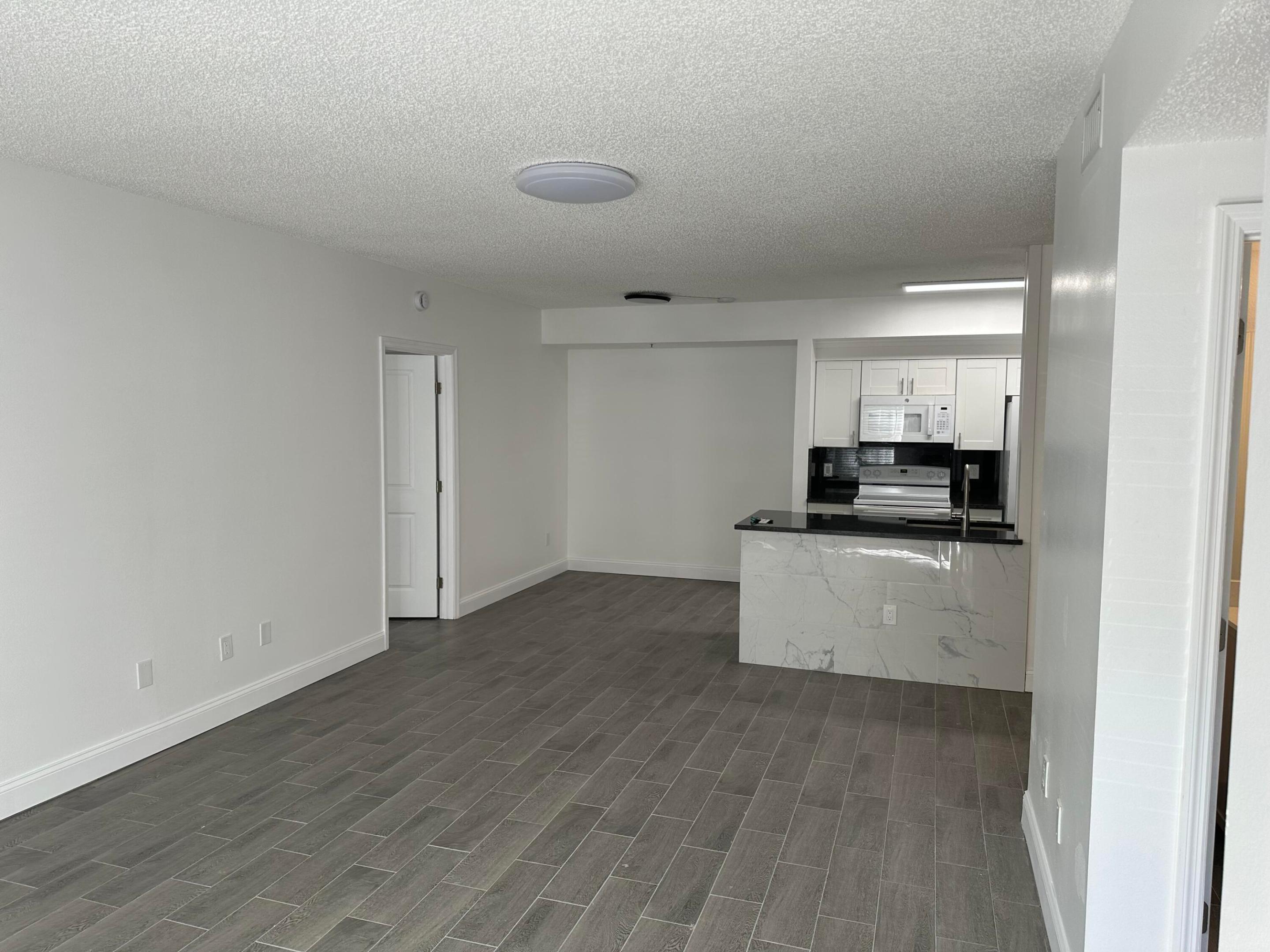 CONDOS AT COURTNEY PARK - Residential