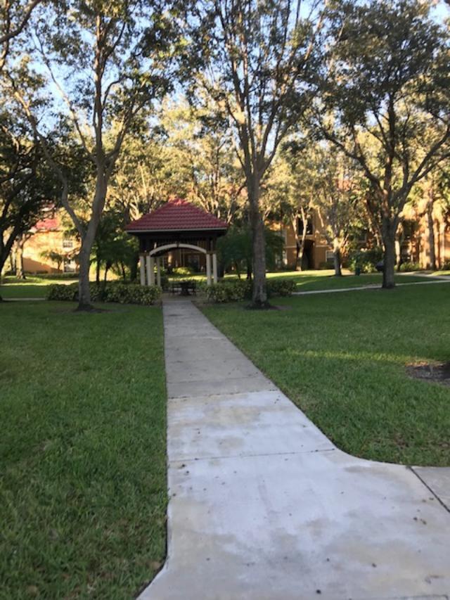 CONDOS AT COURTNEY PARK - Residential