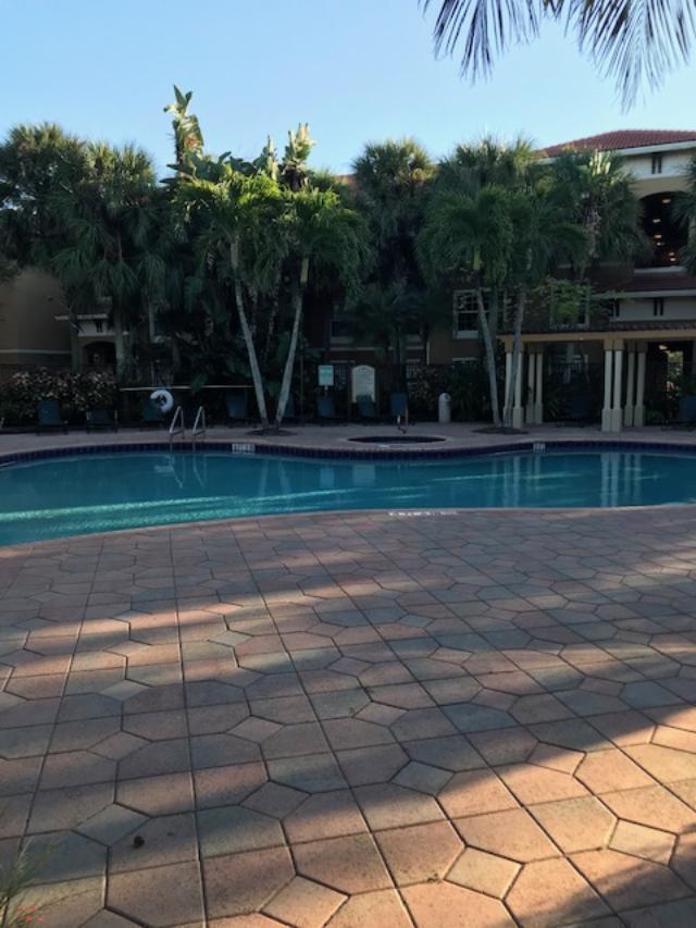 CONDOS AT COURTNEY PARK - Residential