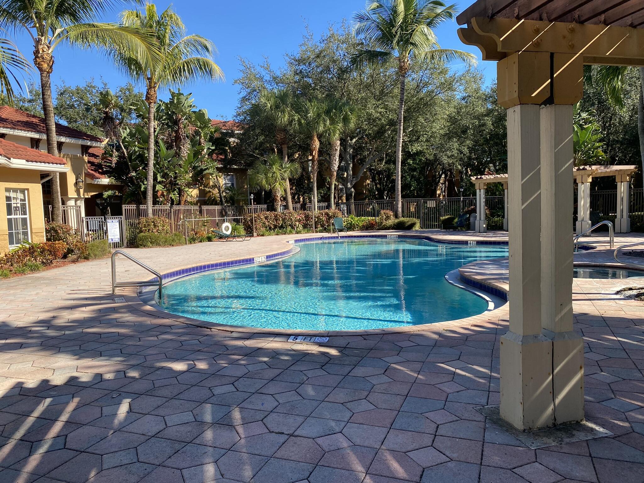 CONDOS AT COURTNEY PARK - Residential