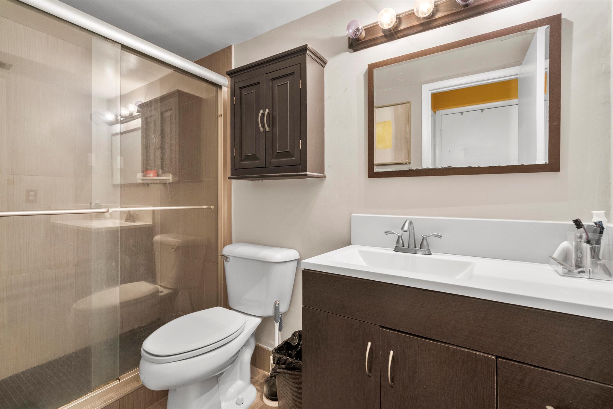 TARPON BAY VILLAS - Residential