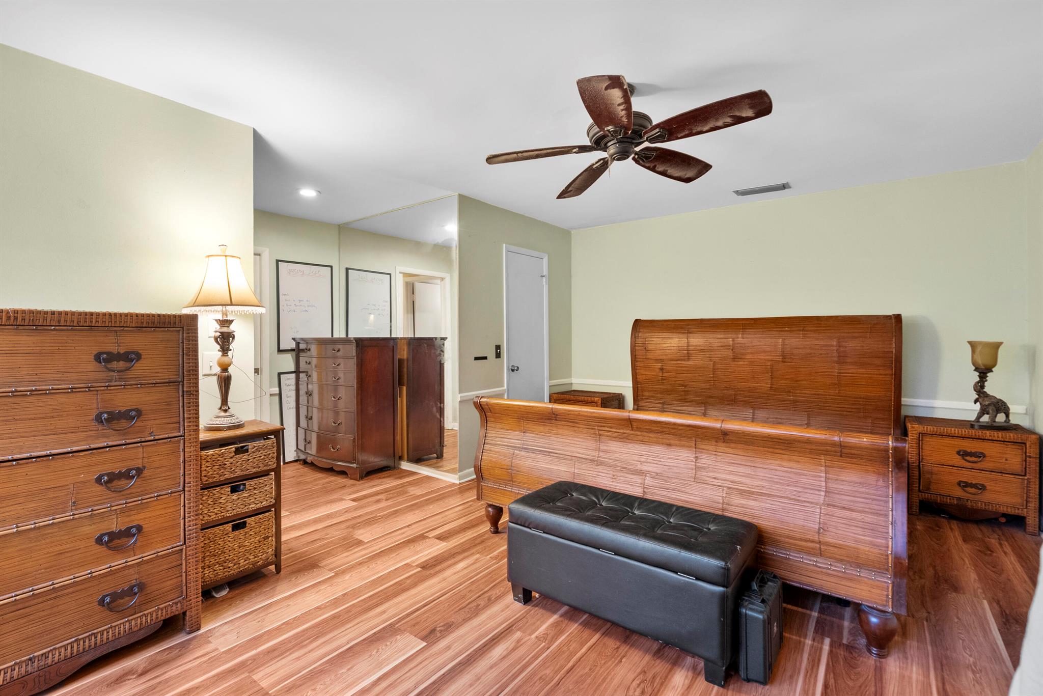 TARPON BAY VILLAS - Residential