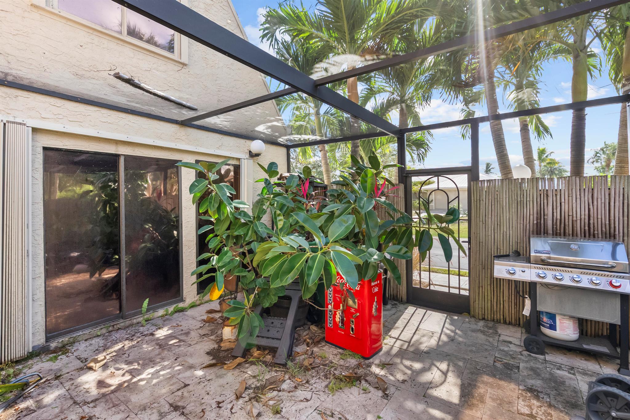 TARPON BAY VILLAS - Residential