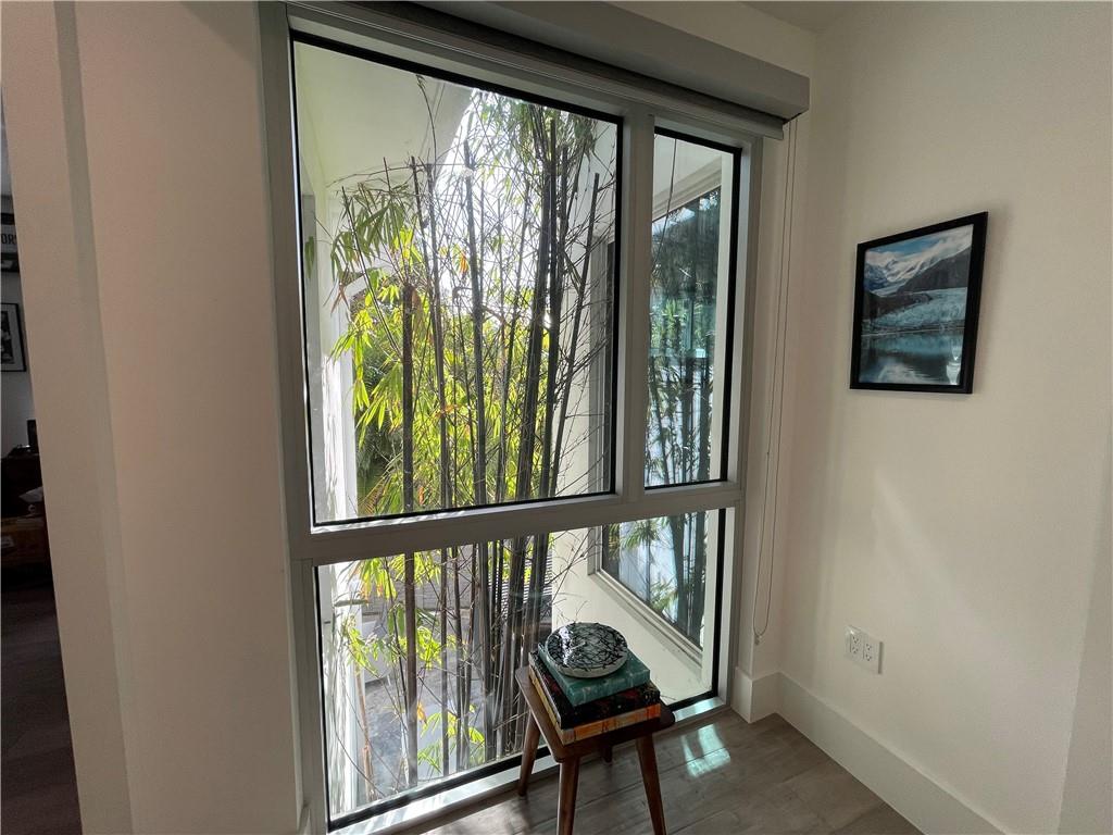 VICTORIA PARK CORR AME - Residential