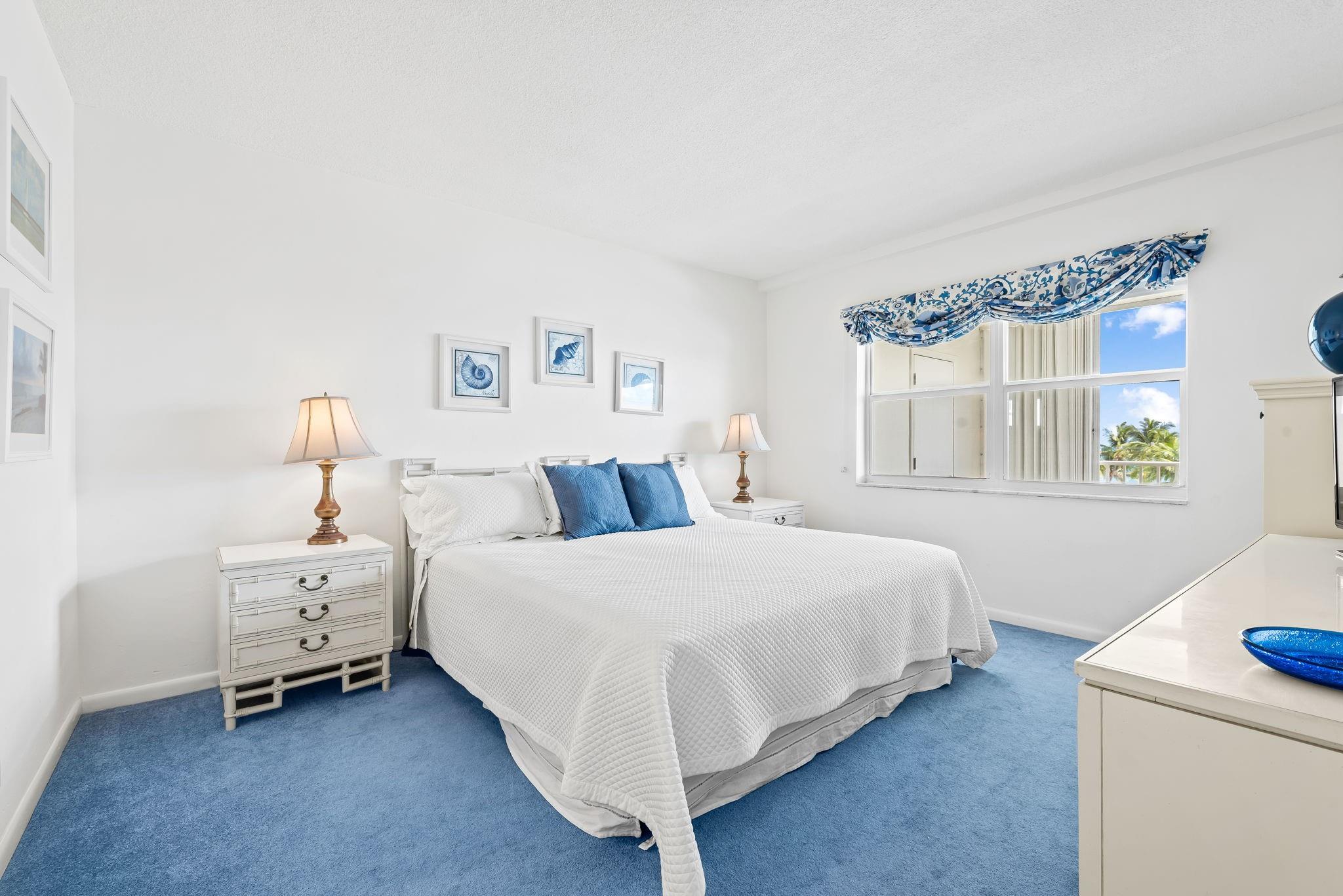 PENTHOUSE TOWERS CONDO - Residential Lease