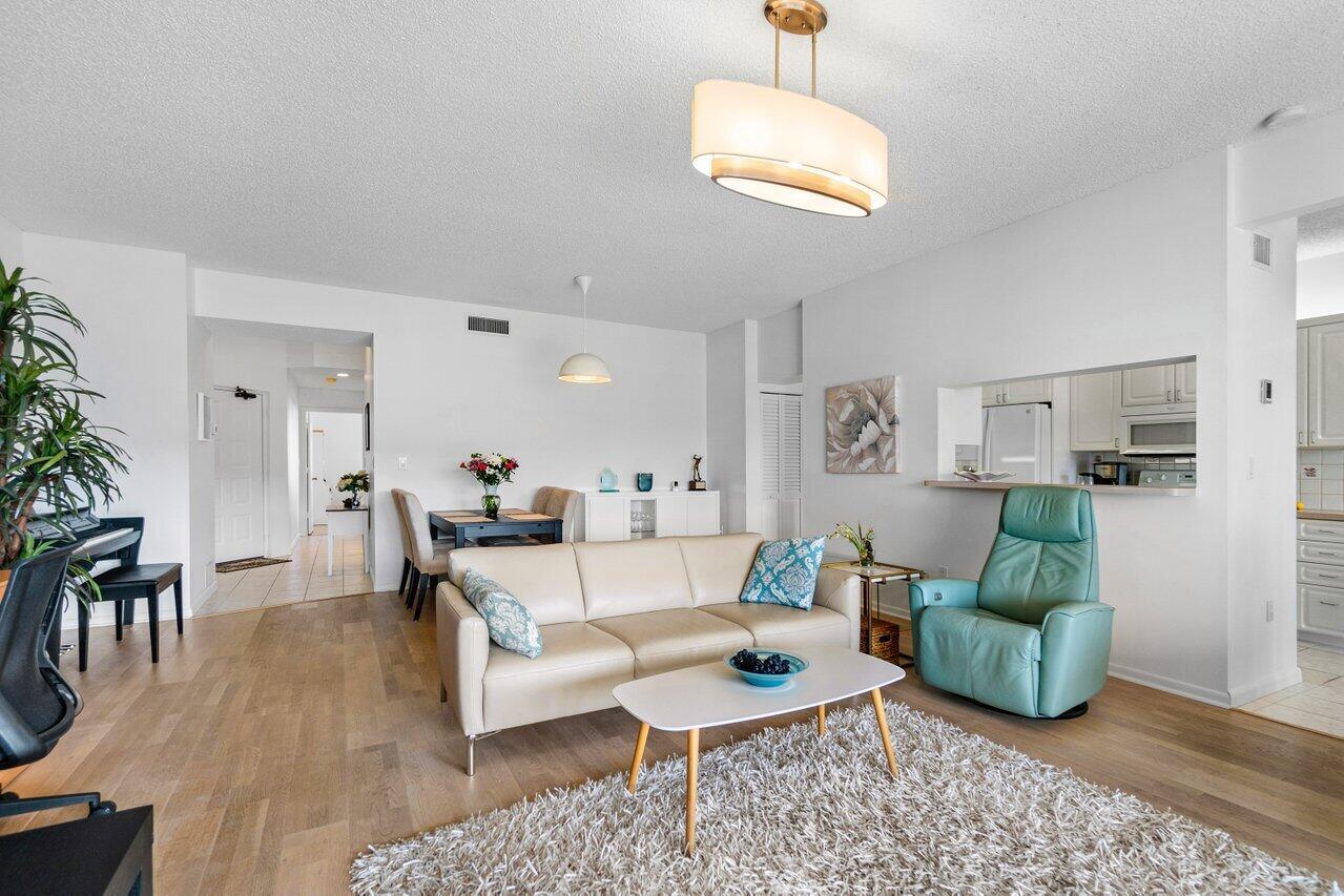 HALF MOON BAY CONDO - Residential
