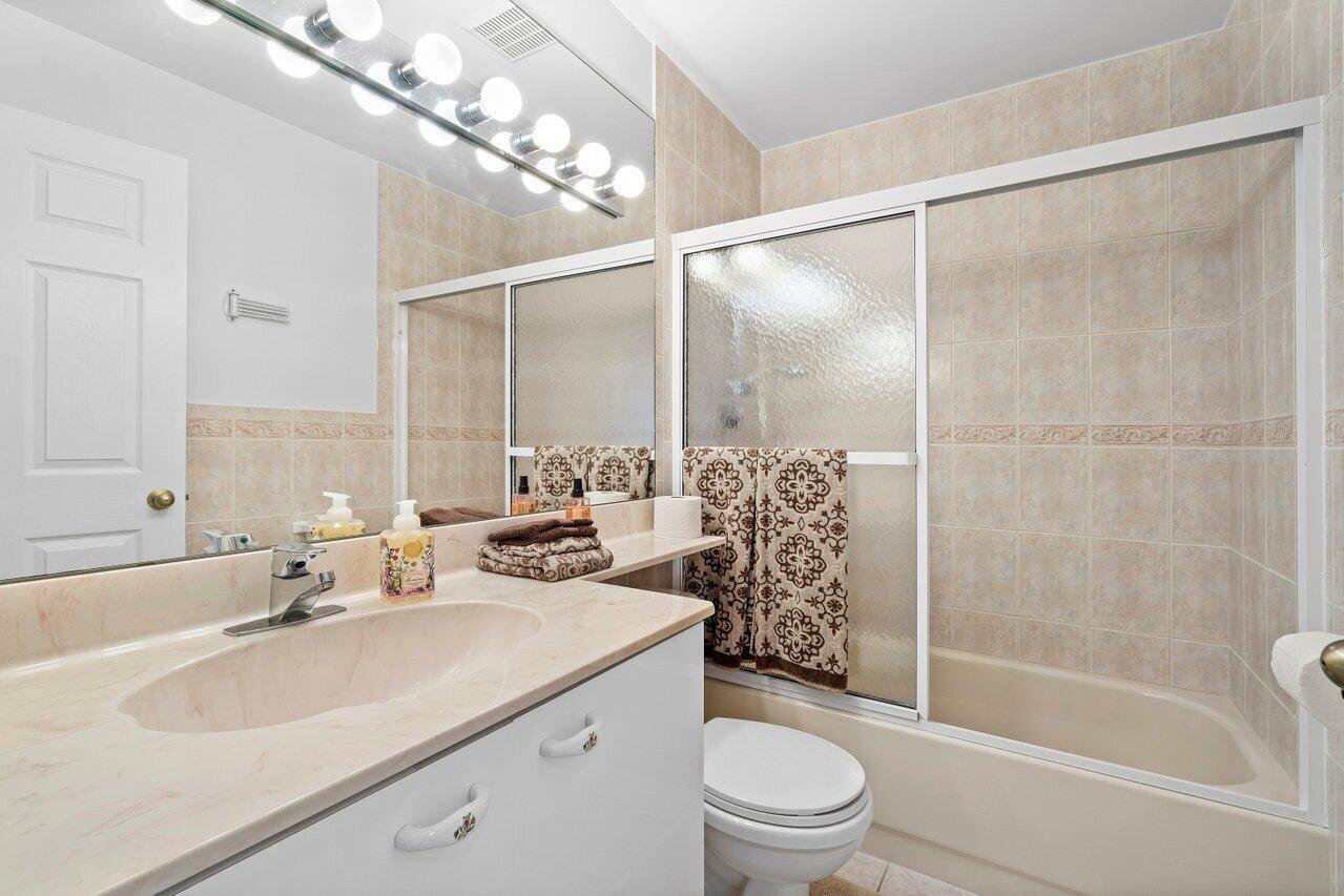 HALF MOON BAY CONDO - Residential