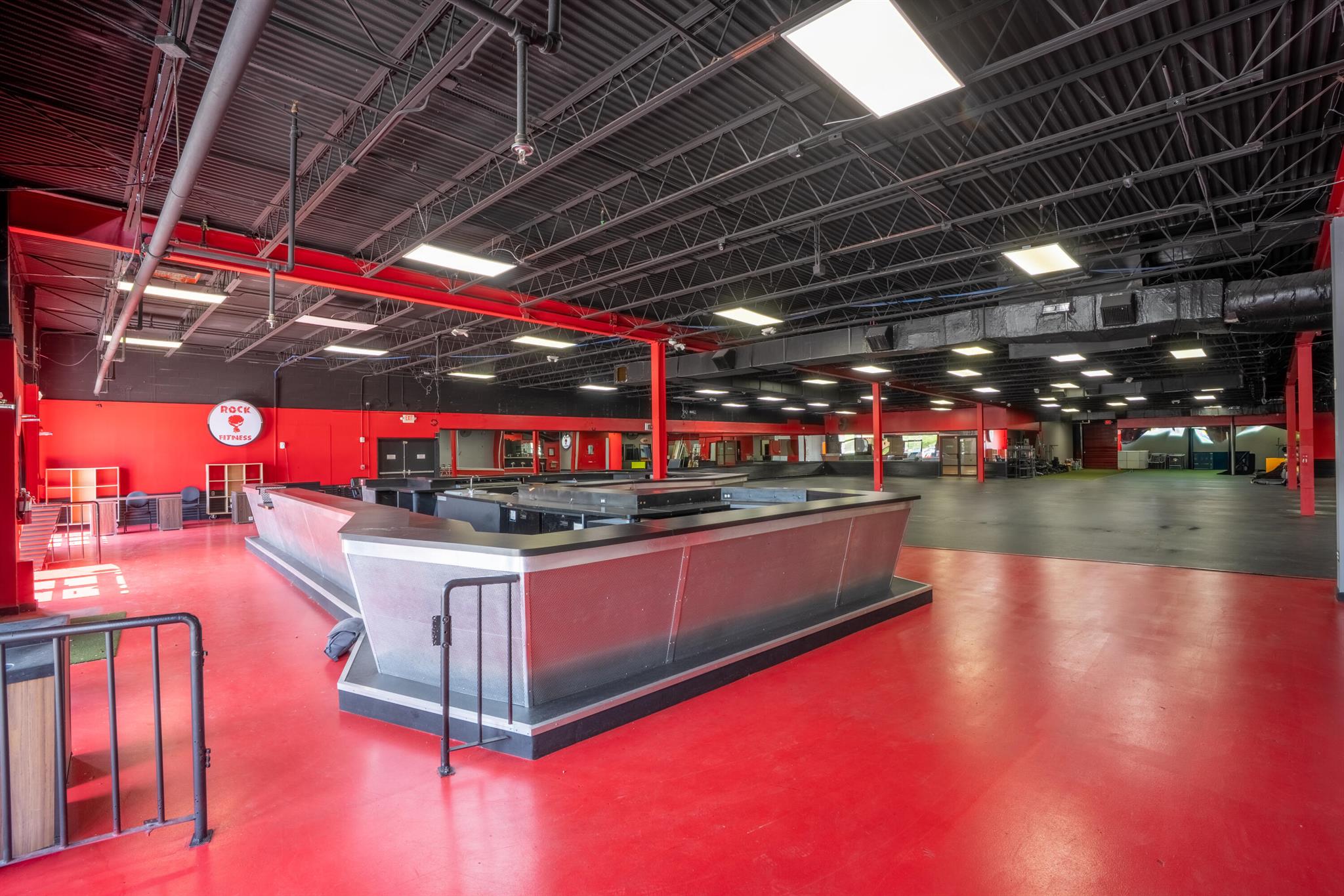 PALM BEACH LAKES COMM 3 - Commercial Sale