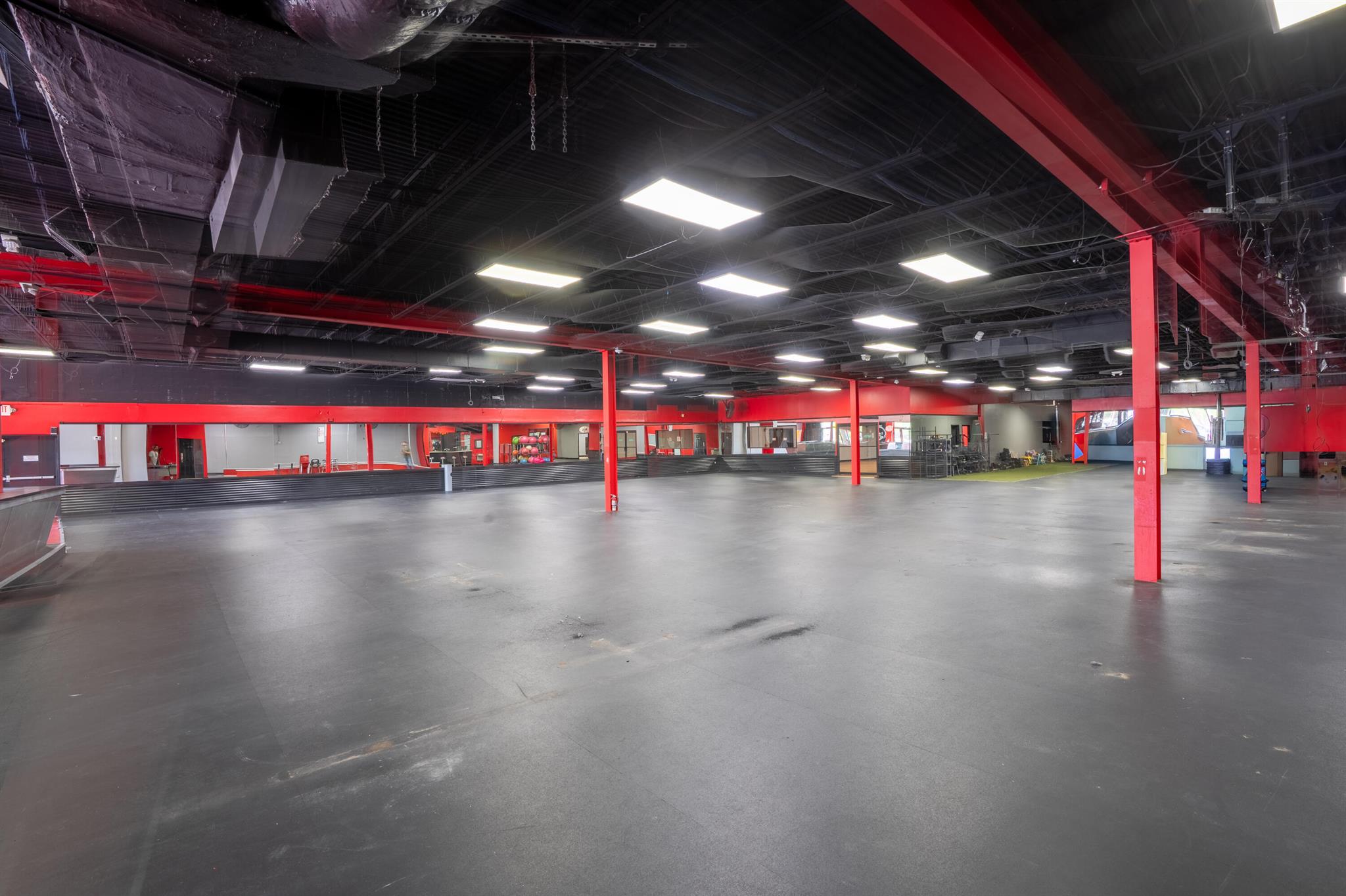 PALM BEACH LAKES COMM 3 - Commercial Sale