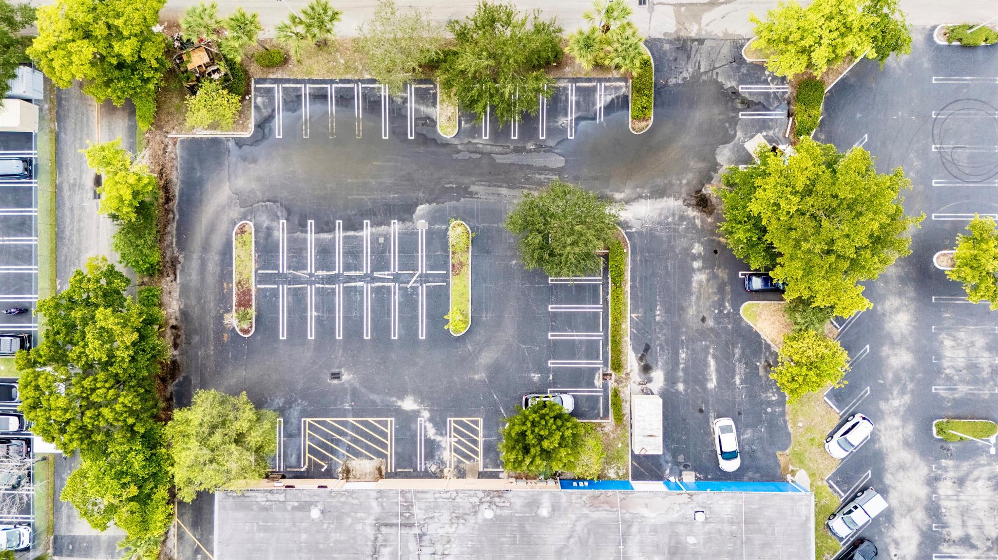 PALM BEACH LAKES COMM 3 - Commercial Sale