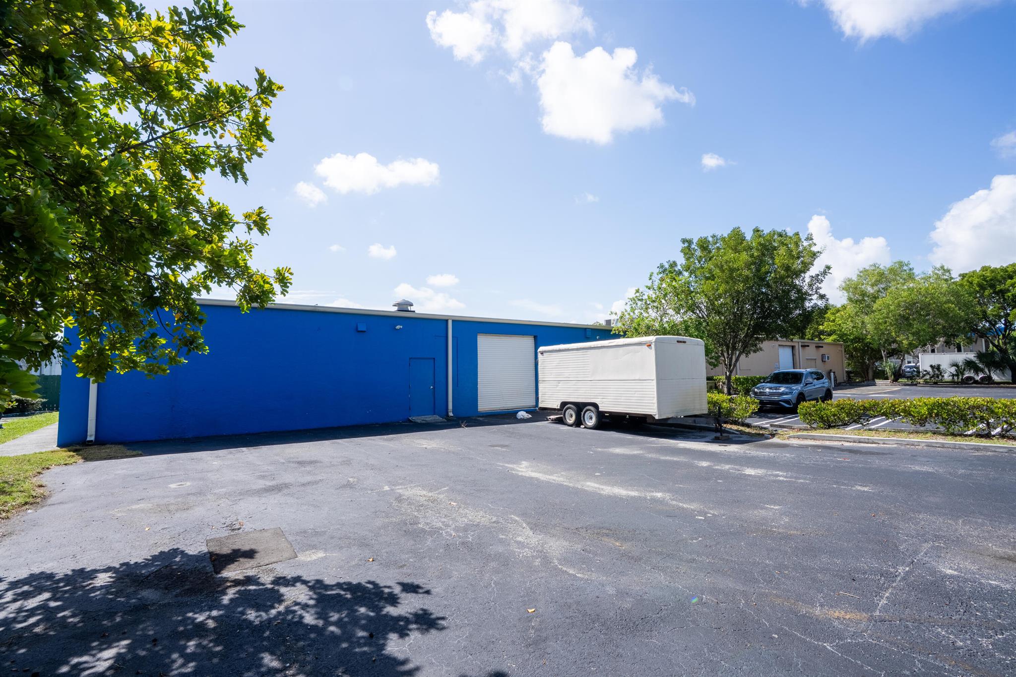 PALM BEACH LAKES COMM 3 - Commercial Sale