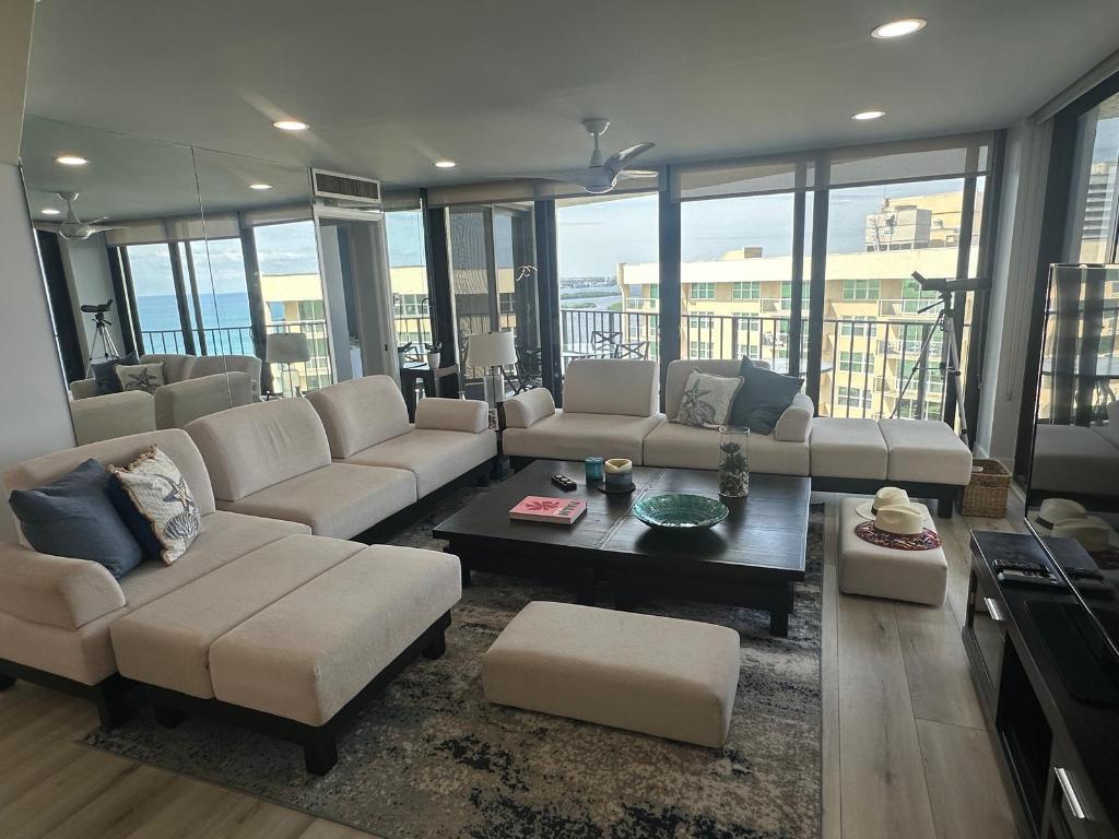 CONNEMARA - Residential Lease