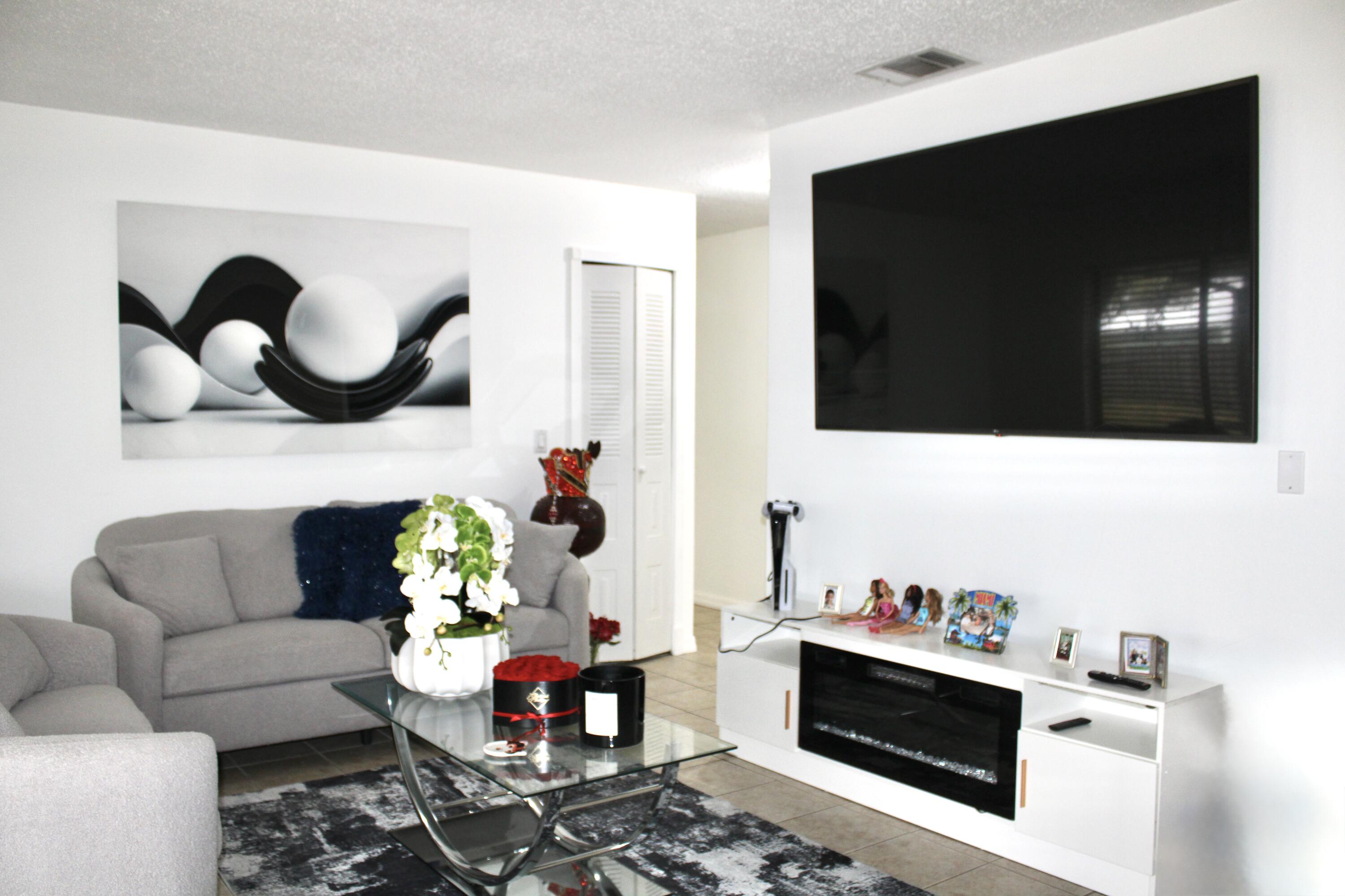 PORT ST LUCIE SECTION 29 - Residential