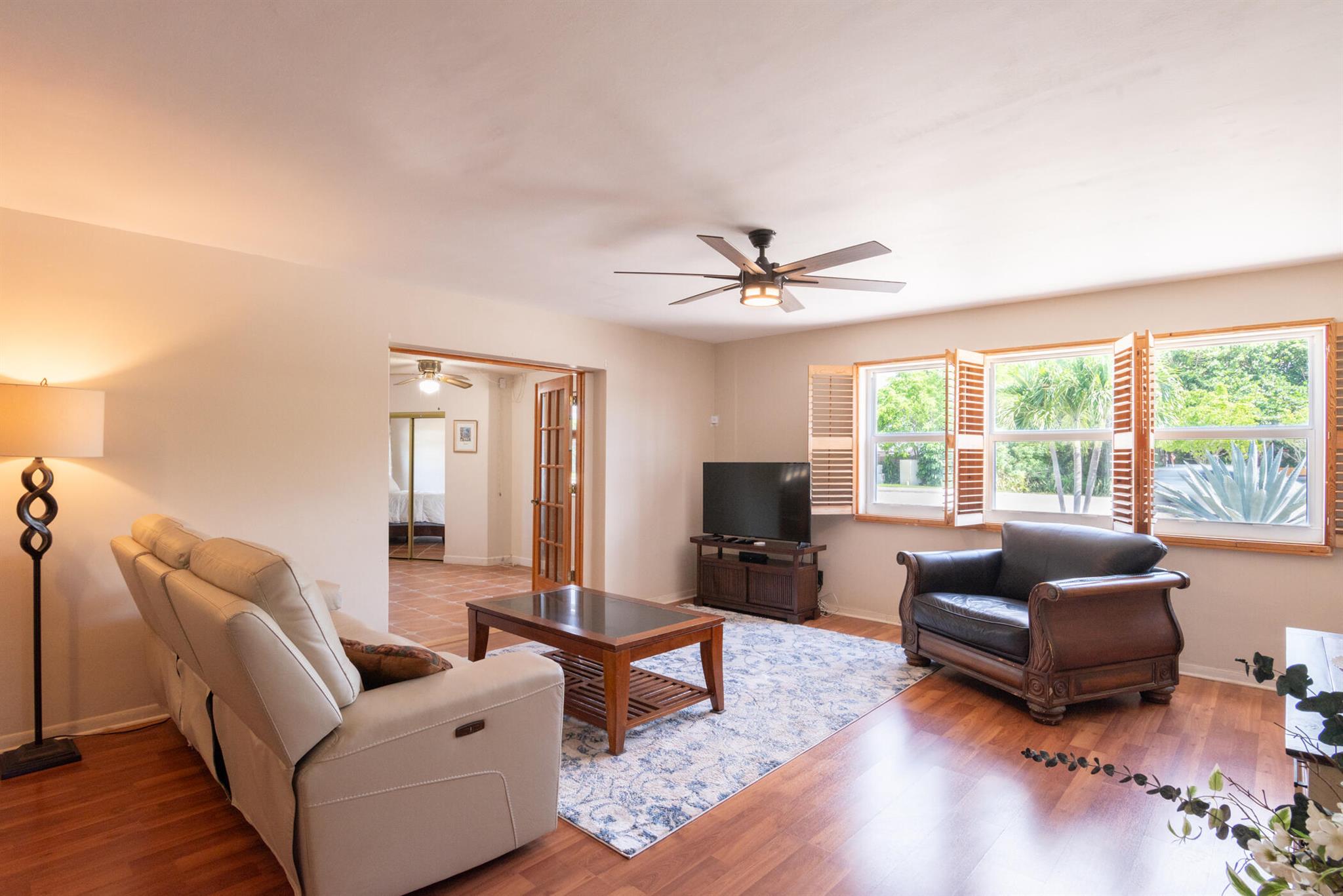 VENETIAN PARK - Residential