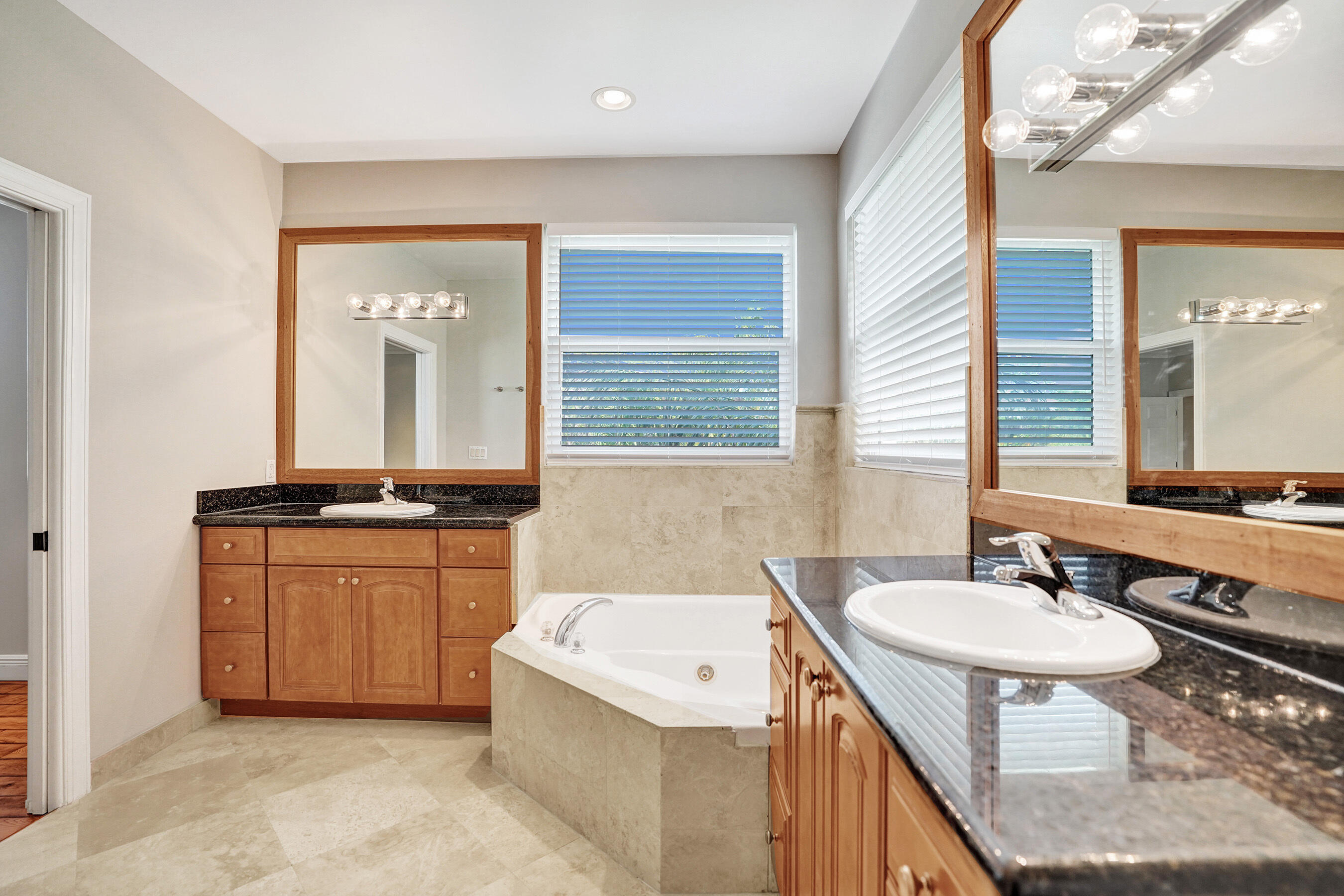 VINIK NO 2 - Residential