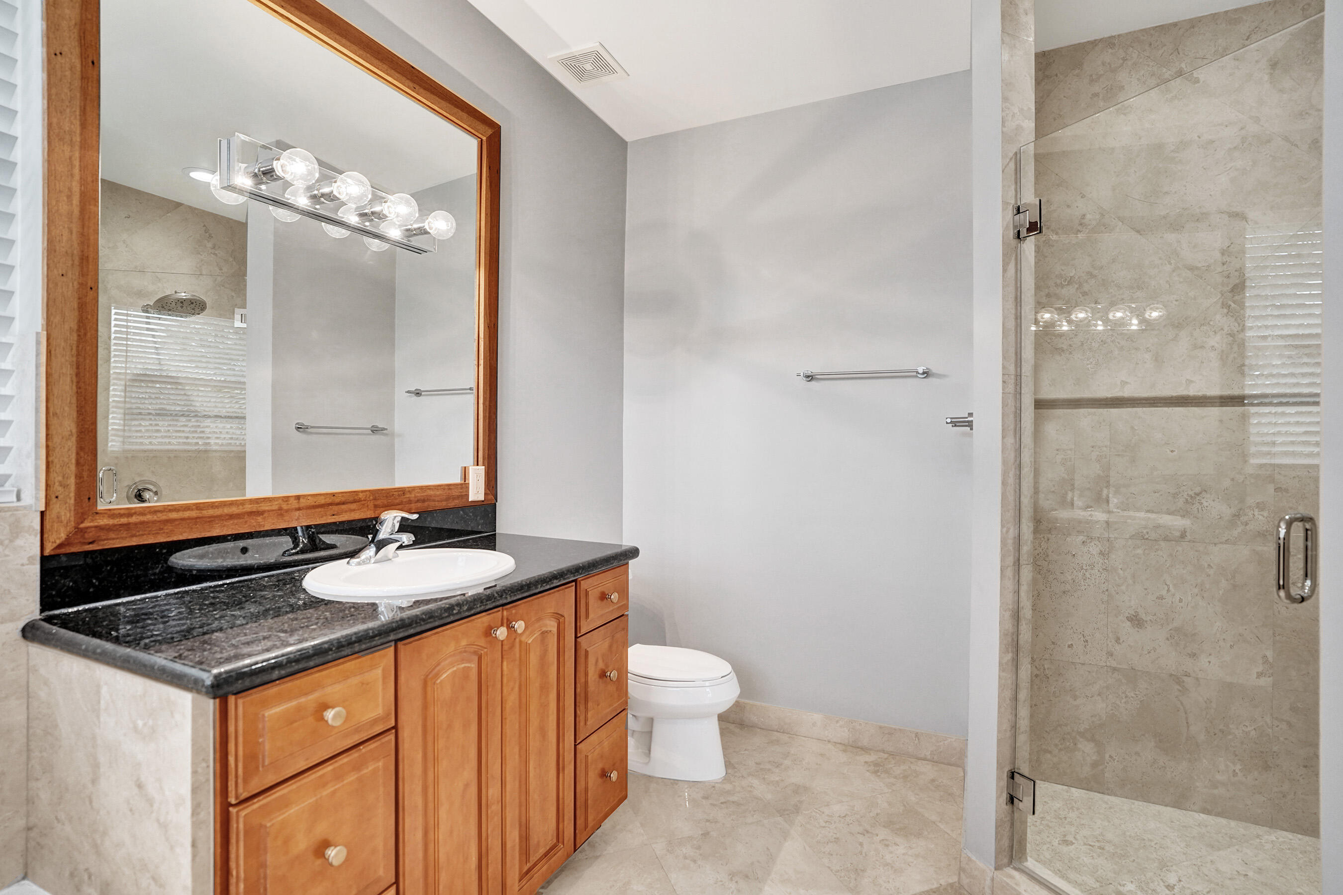 VINIK NO 2 - Residential