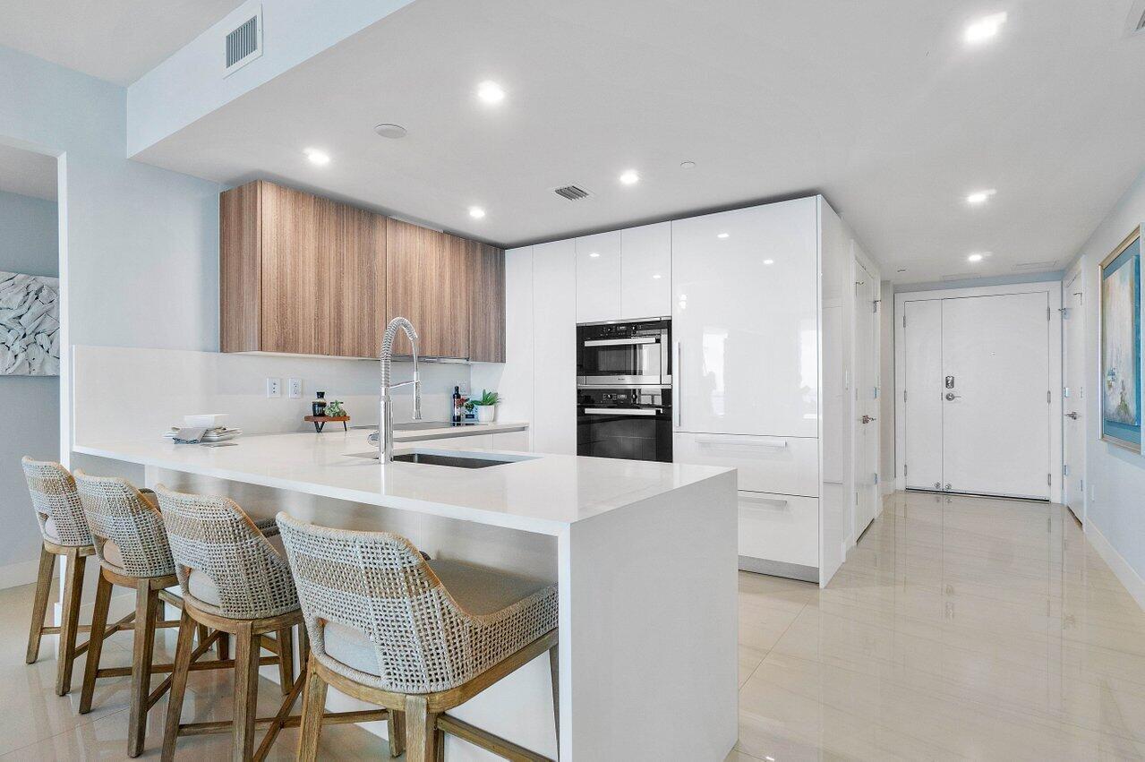 SABBIA BEACH CONDO - Residential