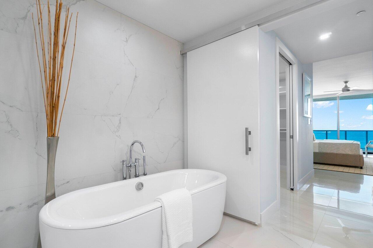 SABBIA BEACH CONDO - Residential