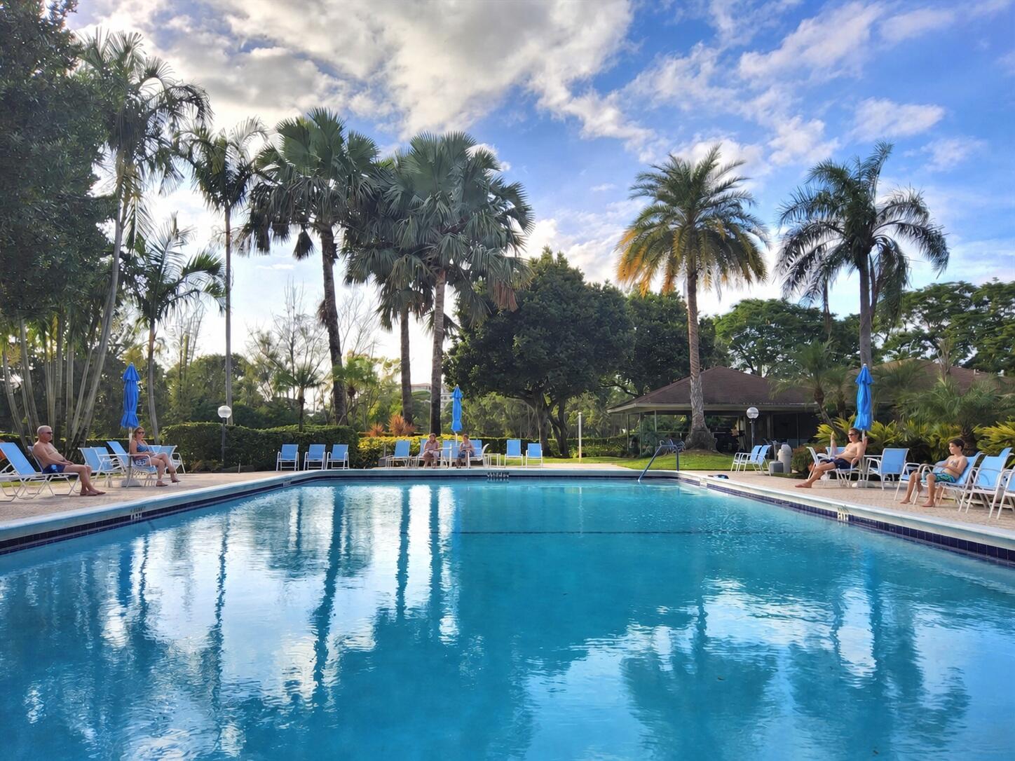 NO 38 PALM-AIRE COUNTRY CLUB 4 - Residential